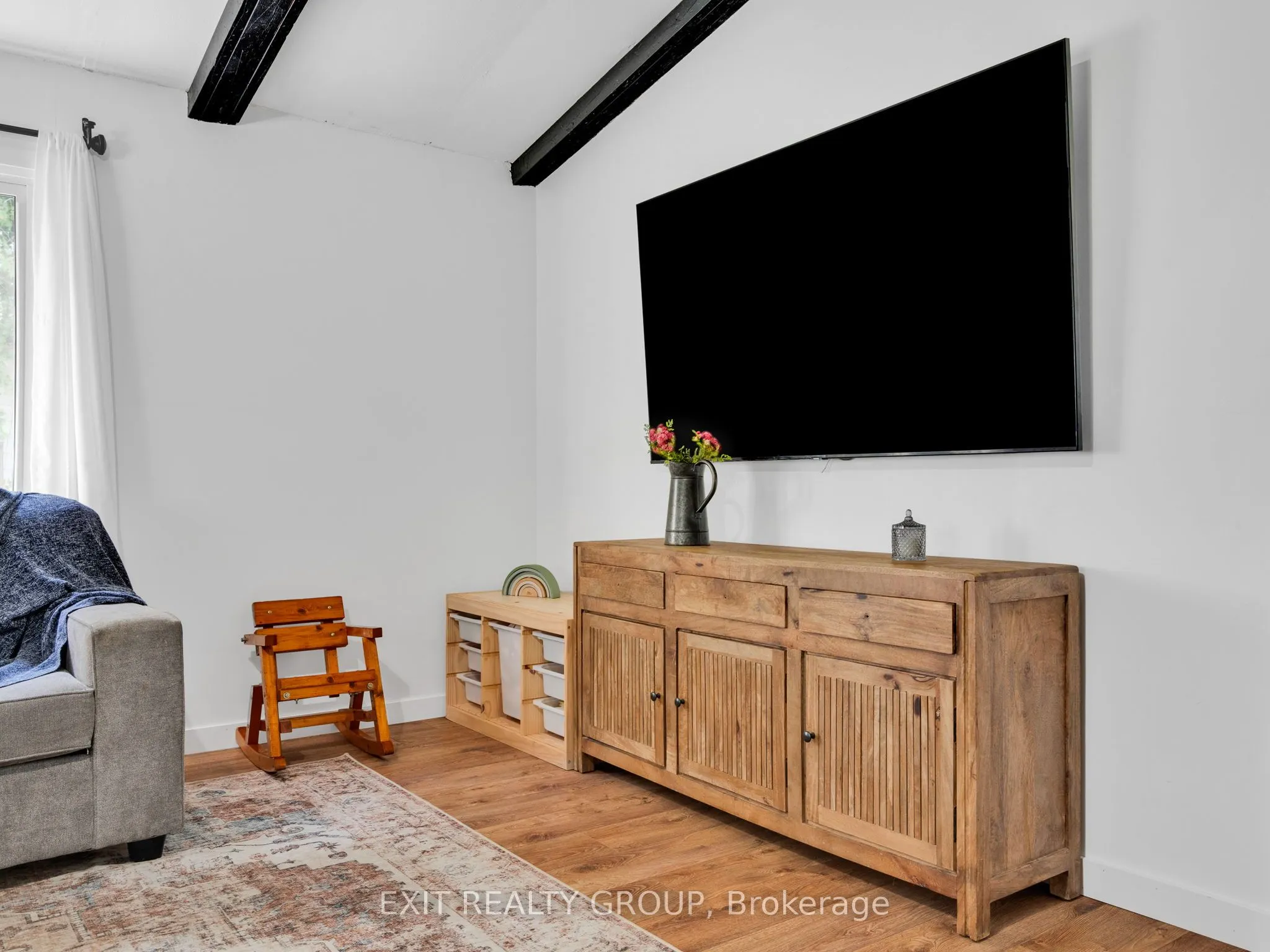 109 Prince Edward Street, #B