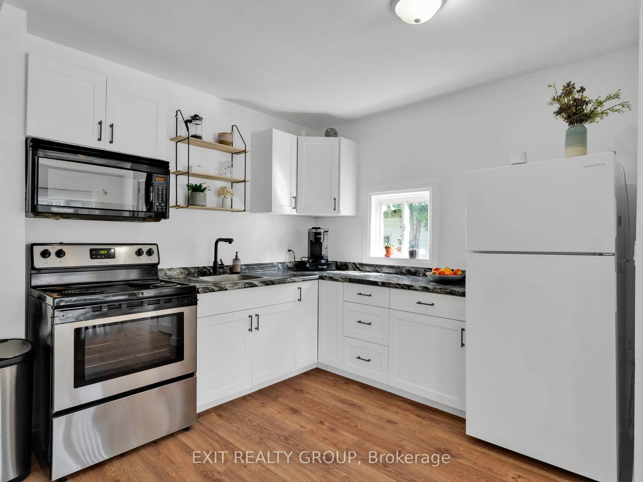 109 Prince Edward Street, #B