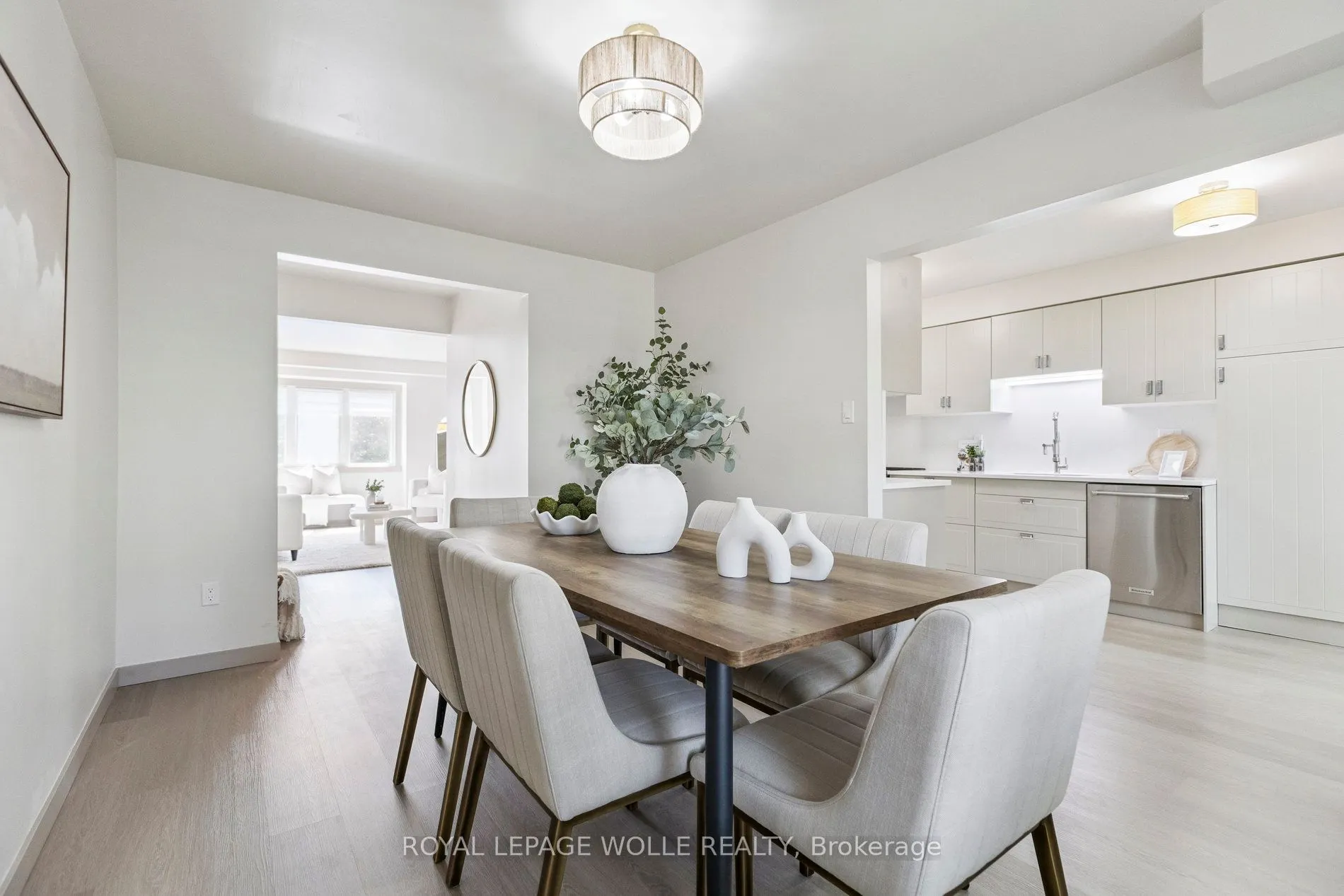 89 Woolwich Street, #27