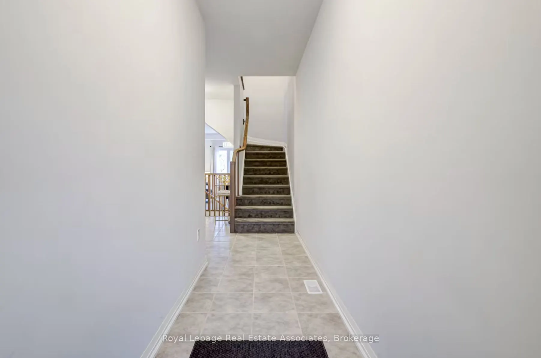 4552 Portage Road, #45