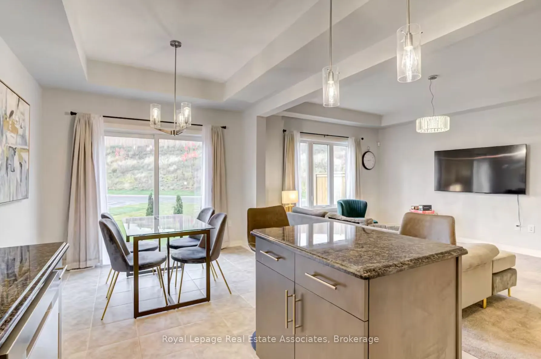 4552 Portage Road, #45