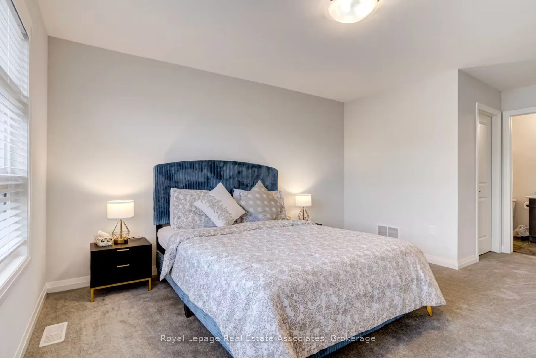 4552 Portage Road, #45