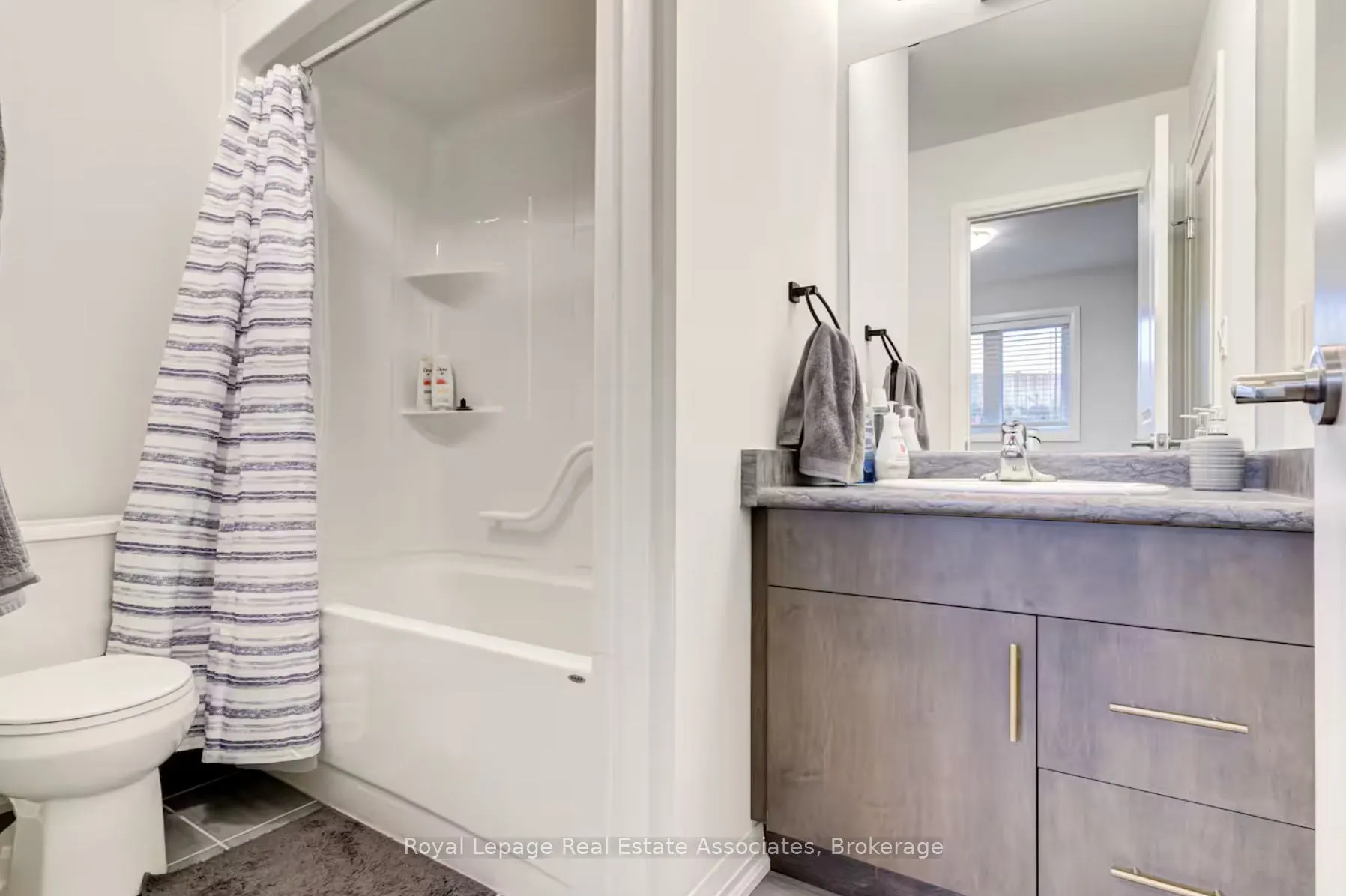 4552 Portage Road, #45