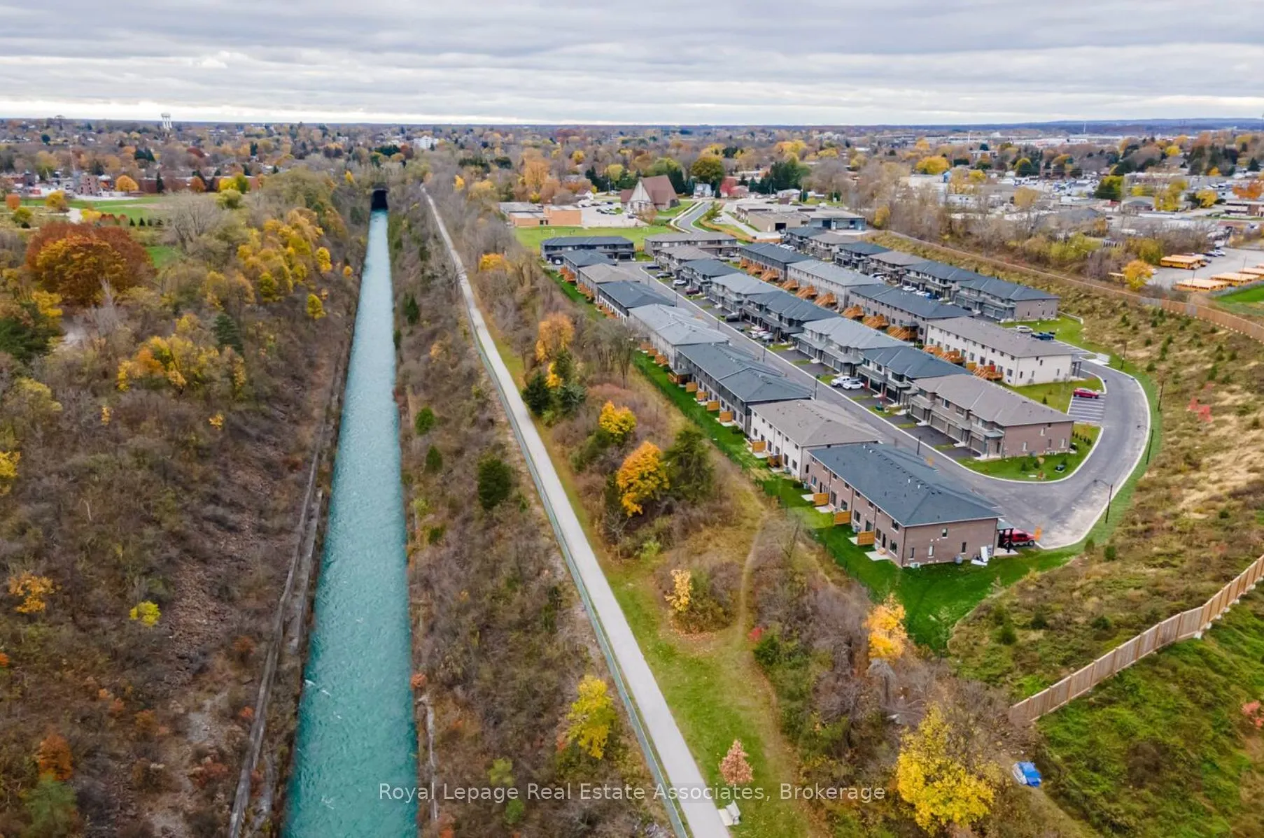 4552 Portage Road, #45