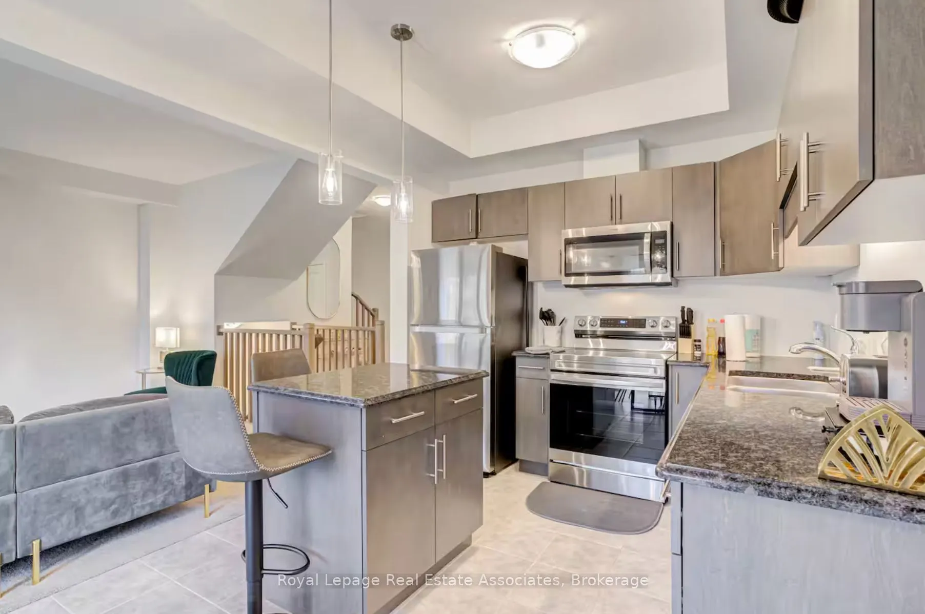 4552 Portage Road, #45