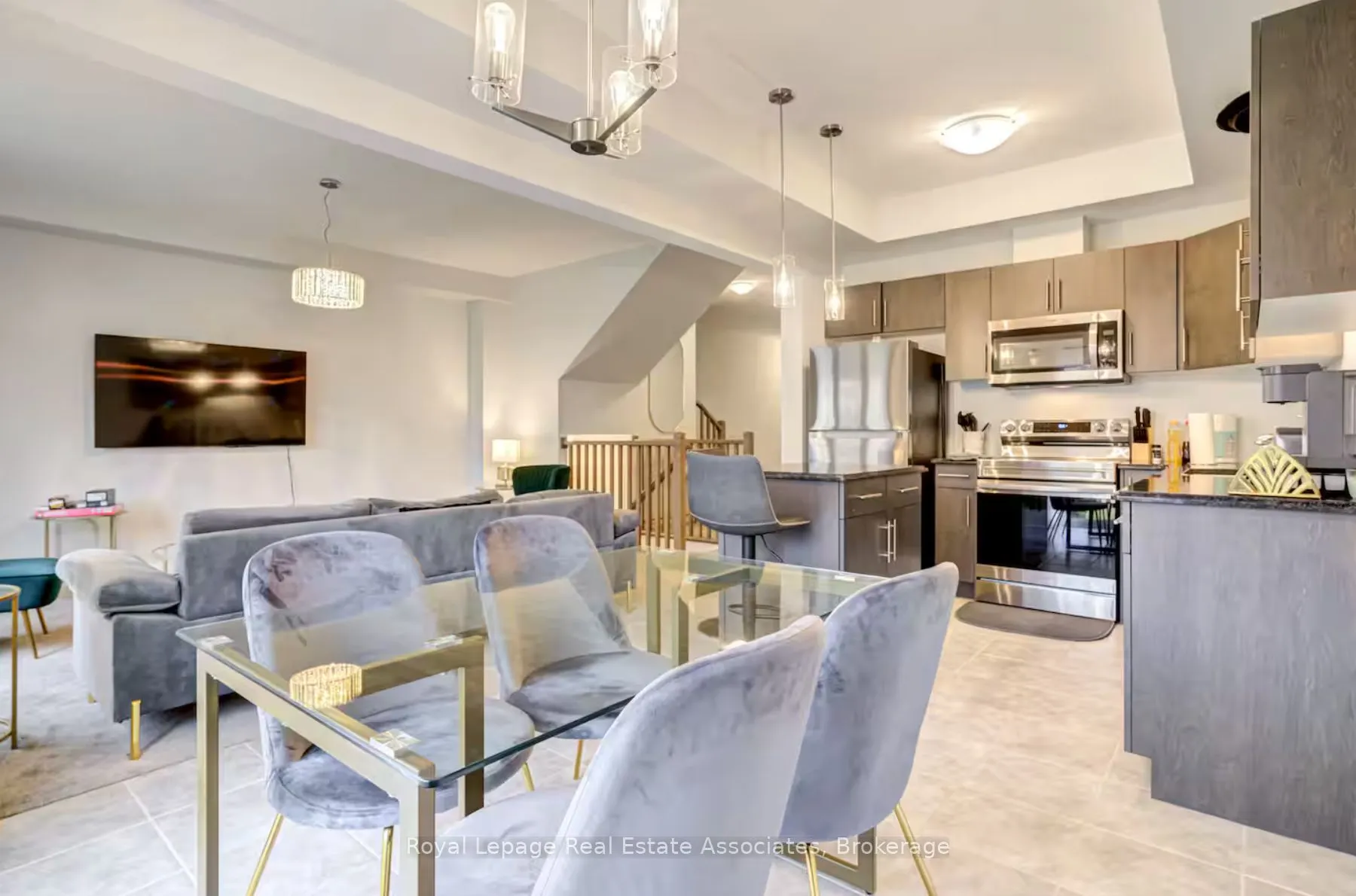 4552 Portage Road, #45