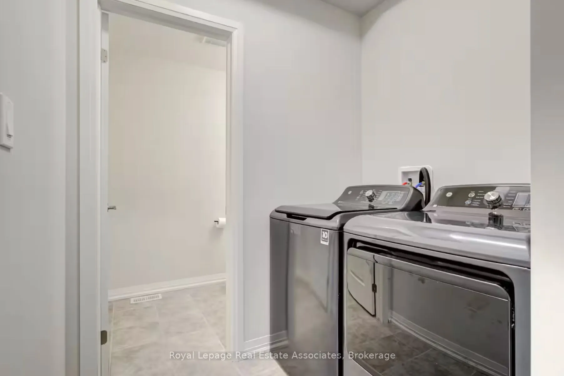 4552 Portage Road, #45