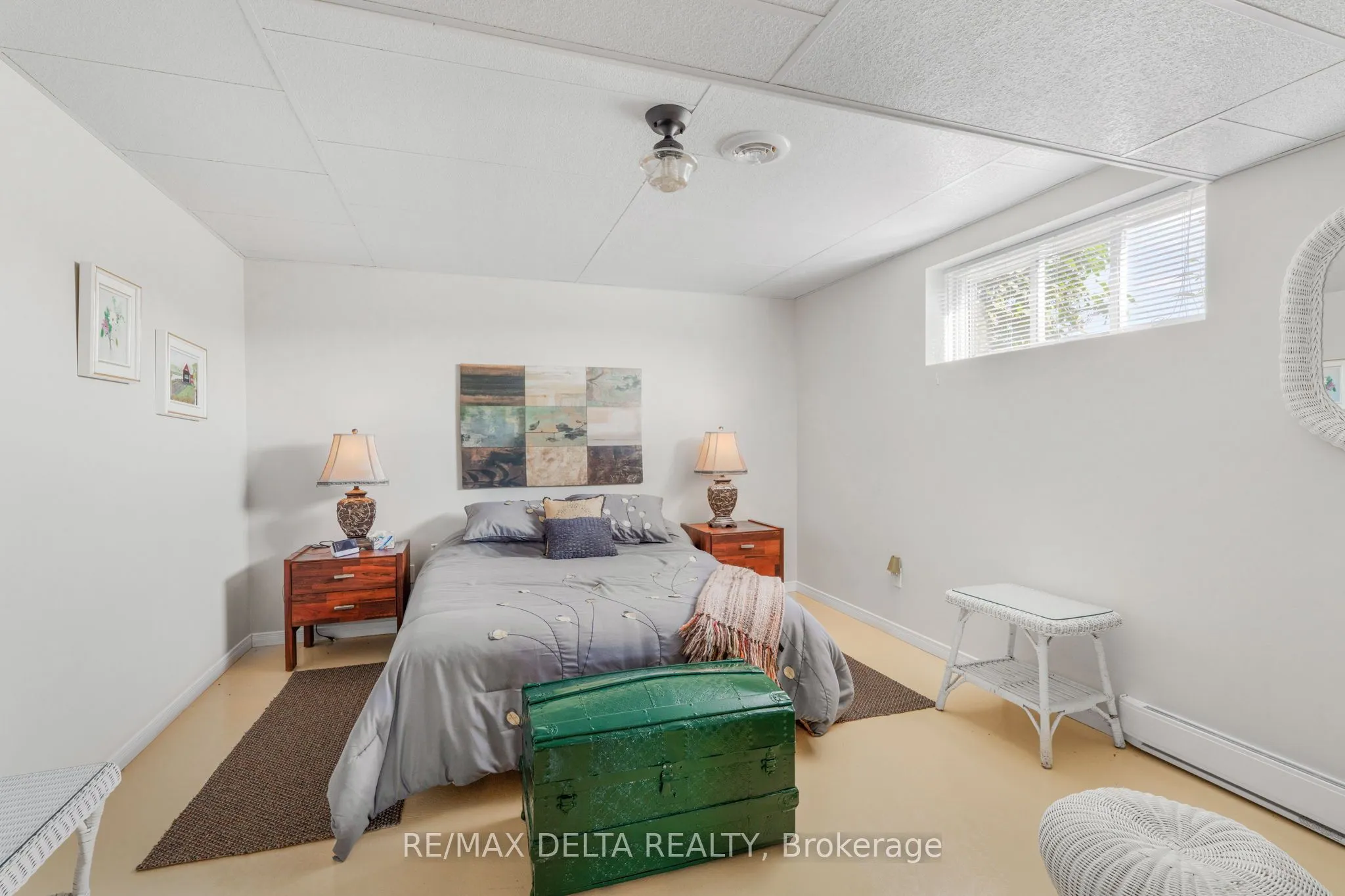 990 Concession 1 Concession