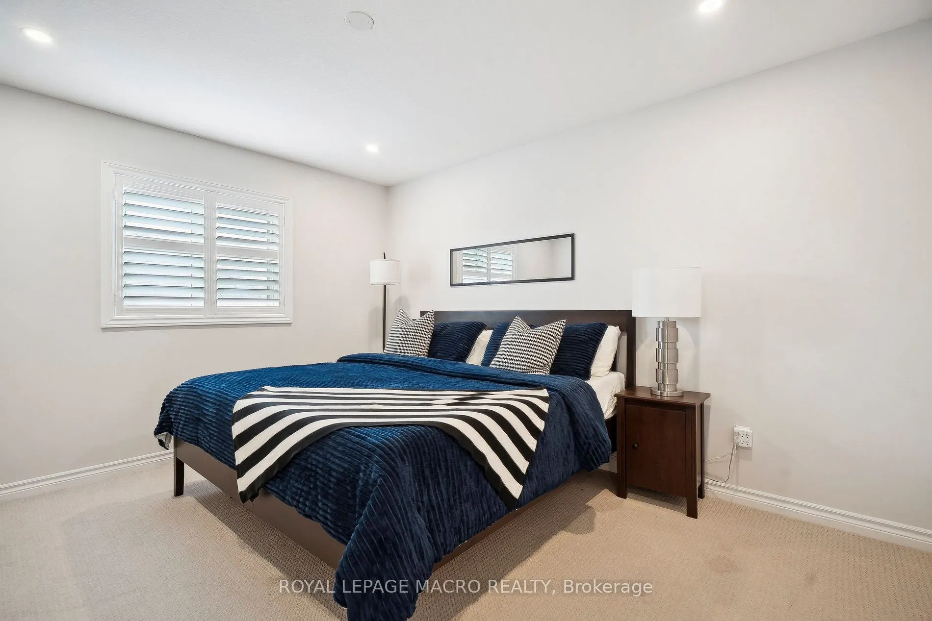 80 Bellroyal Crescent