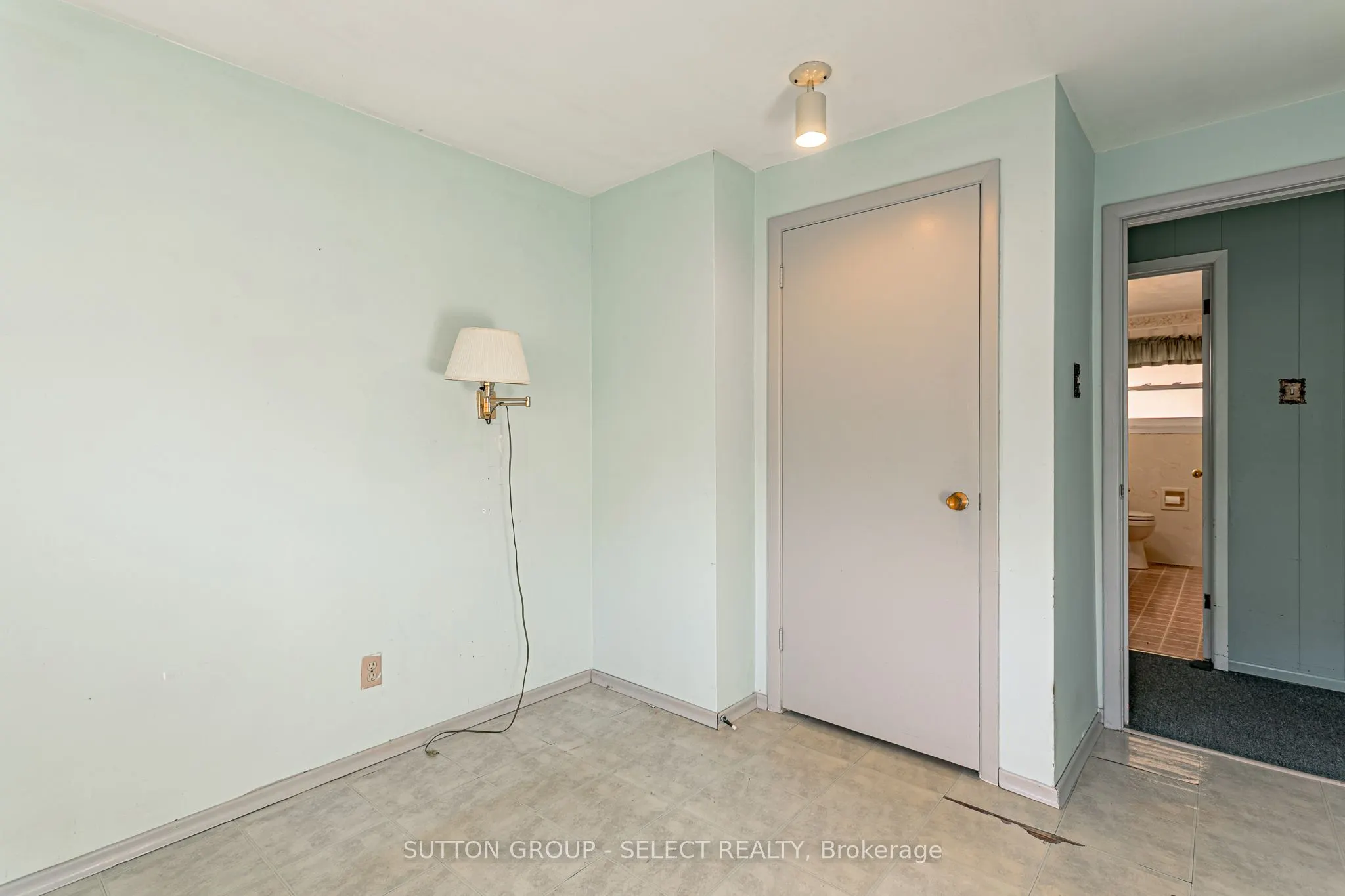 323 Base Line Road W