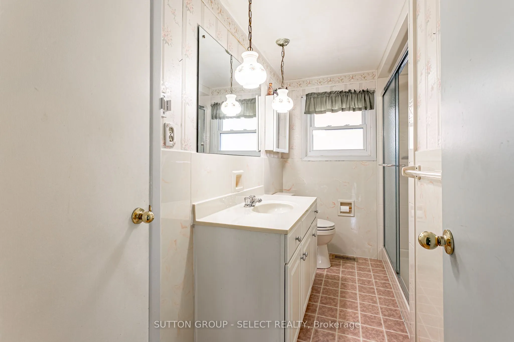 323 Base Line Road W