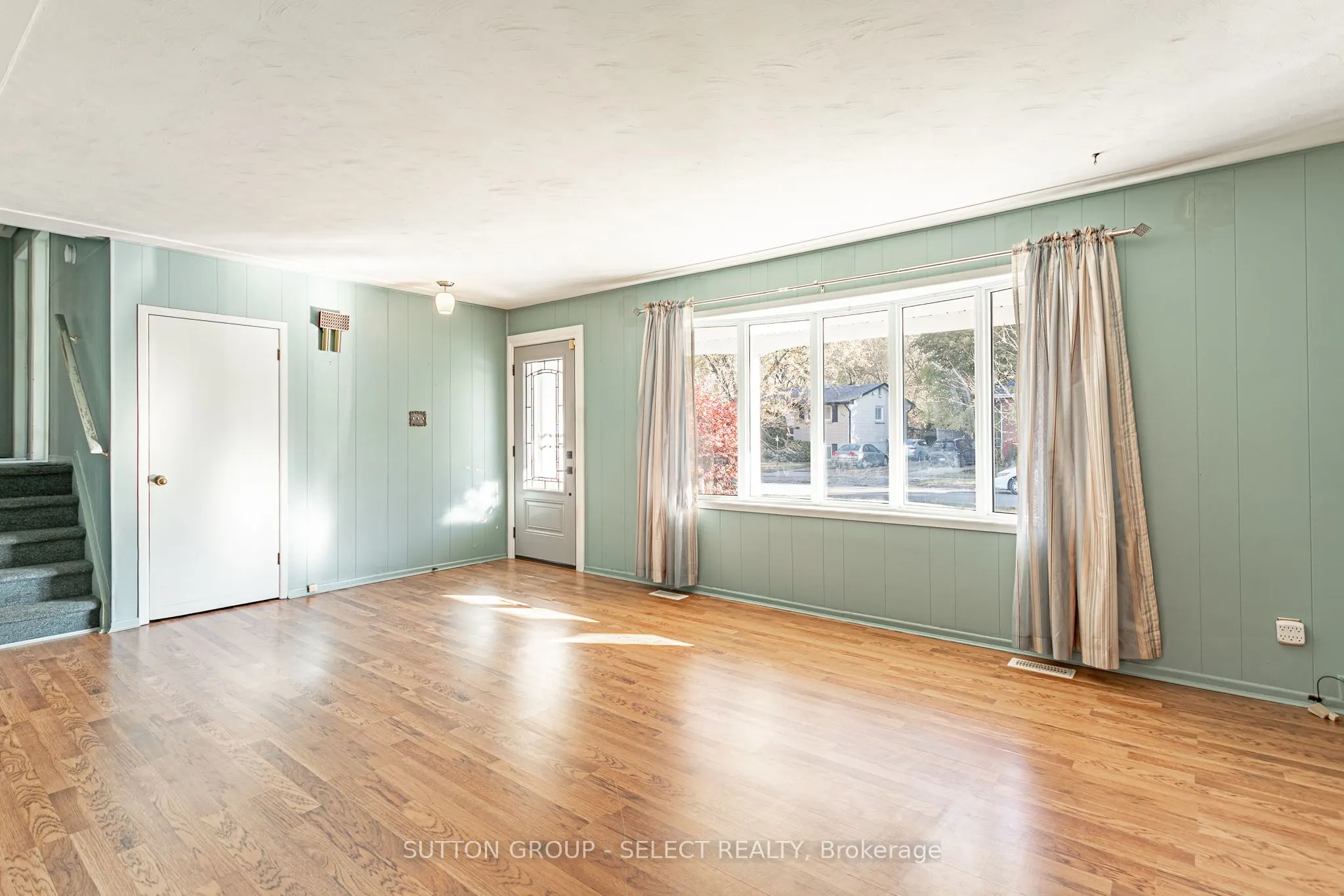 323 Base Line Road W