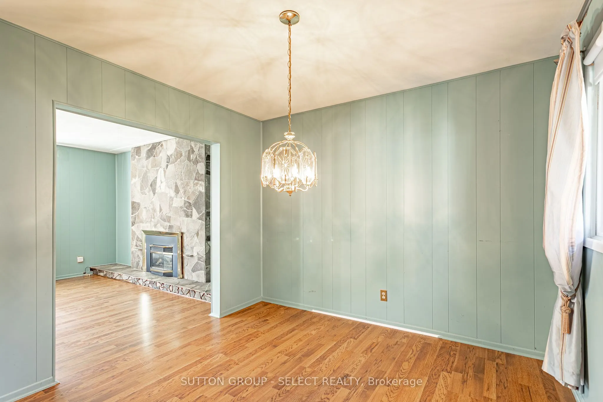 323 Base Line Road W