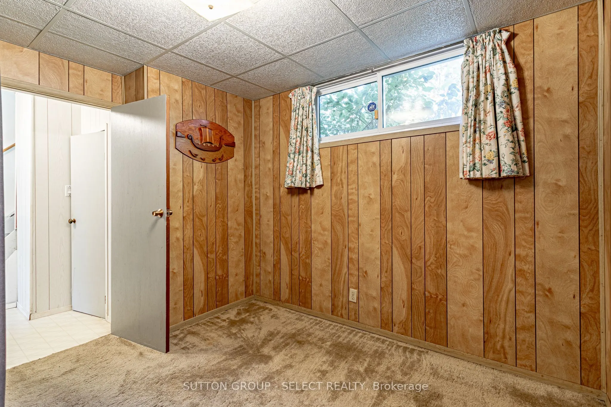 323 Base Line Road W