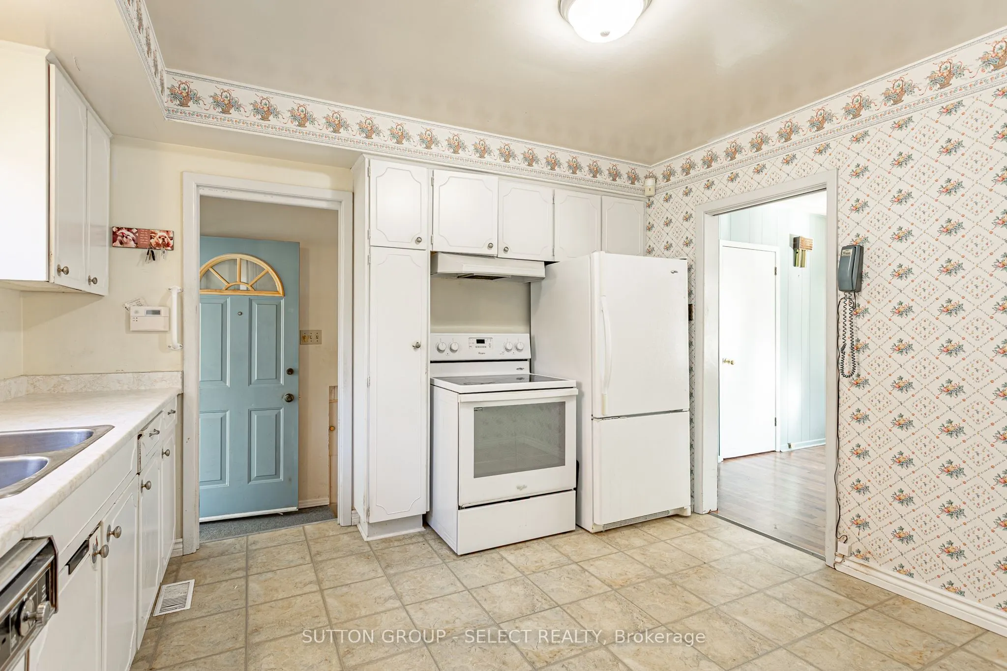 323 Base Line Road W