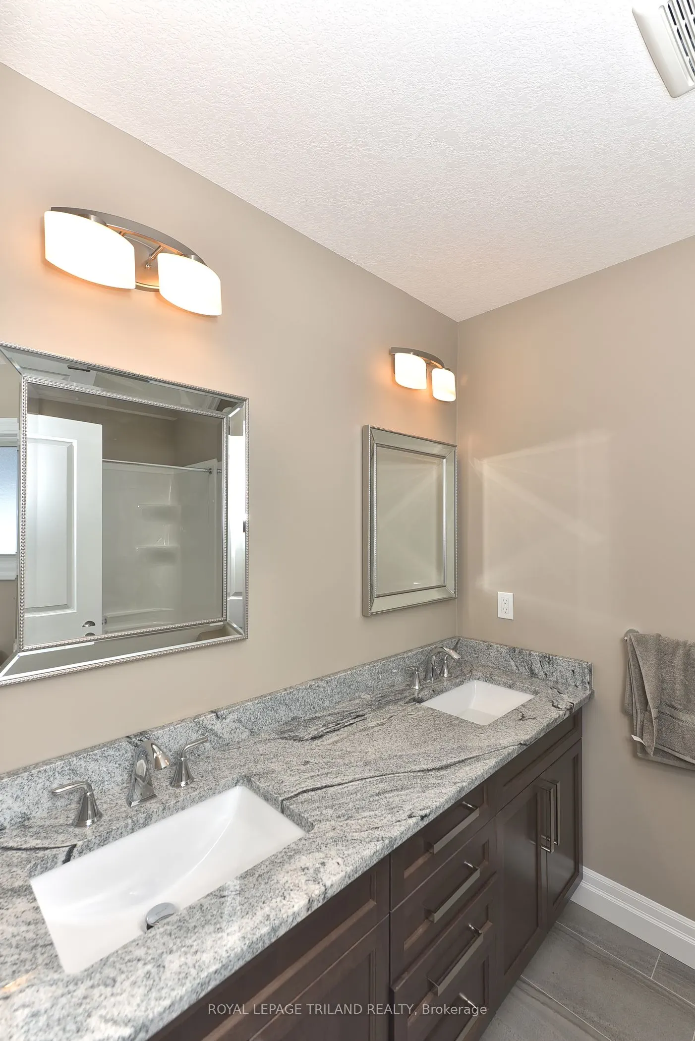 2274 BAKERVILLA Street