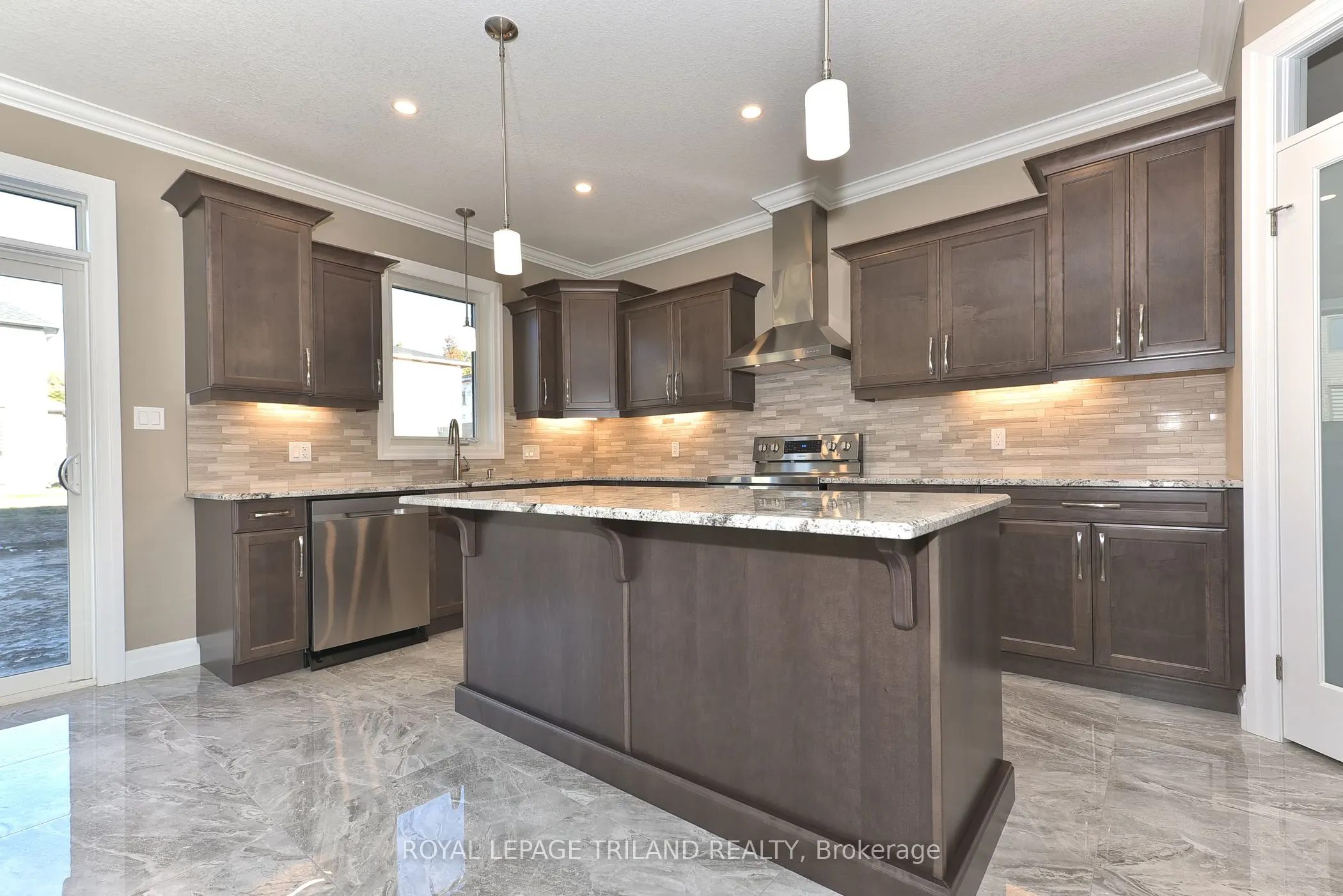 2274 BAKERVILLA Street