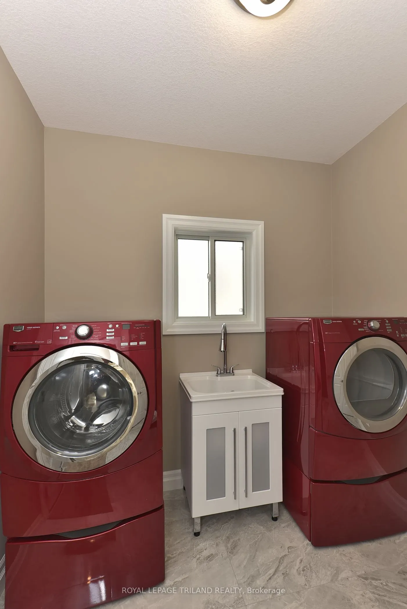 2274 BAKERVILLA Street