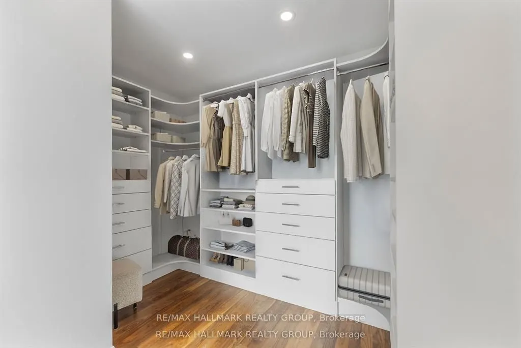 396 Roosevelt Avenue