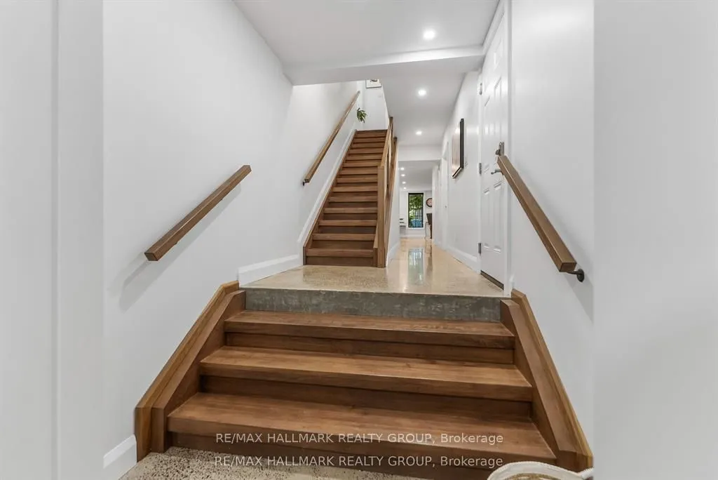 396 Roosevelt Avenue