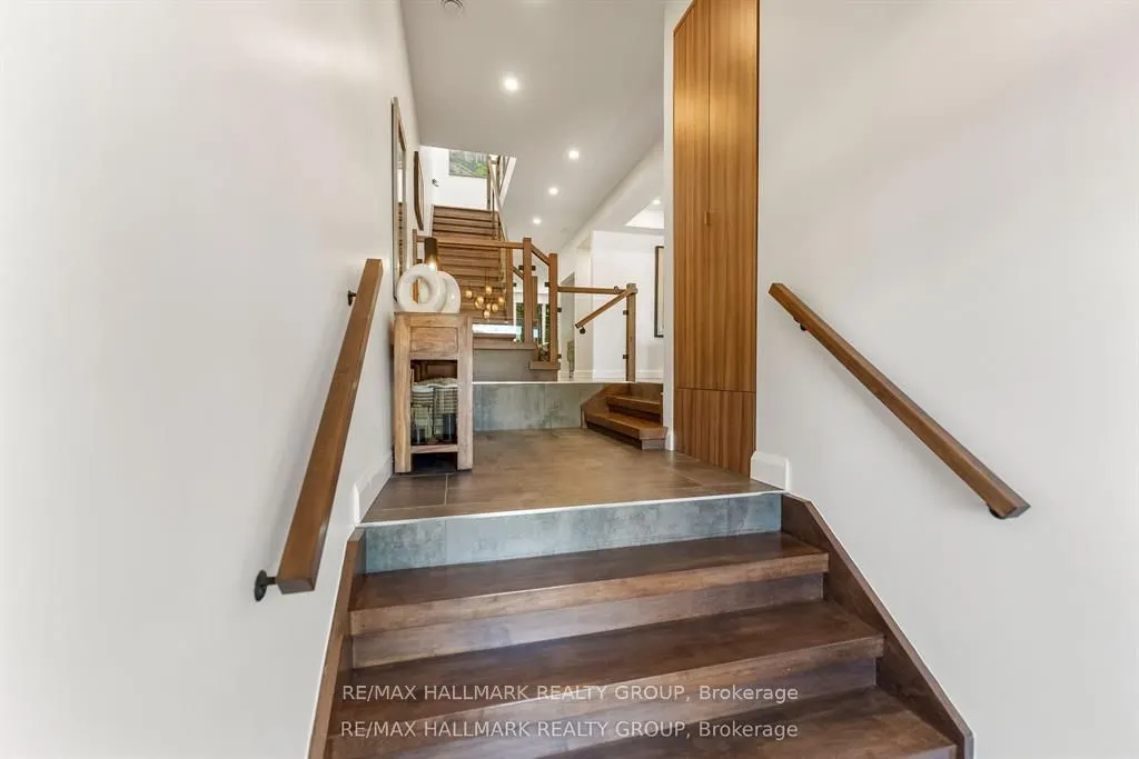 396 Roosevelt Avenue