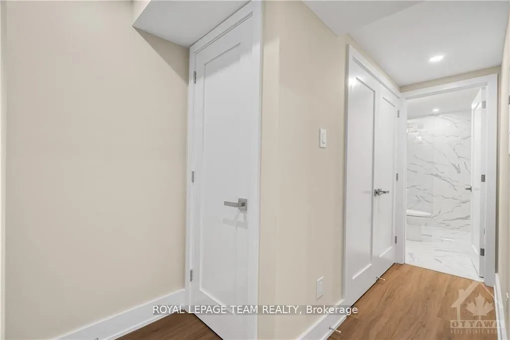 366 WINONA Avenue, #1