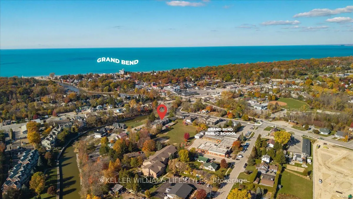 18 Sauble River Road, #4