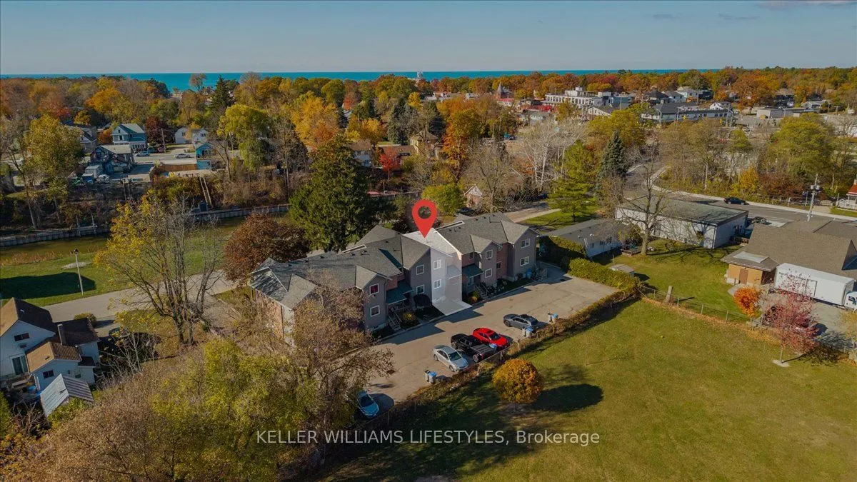 18 Sauble River Road, #4