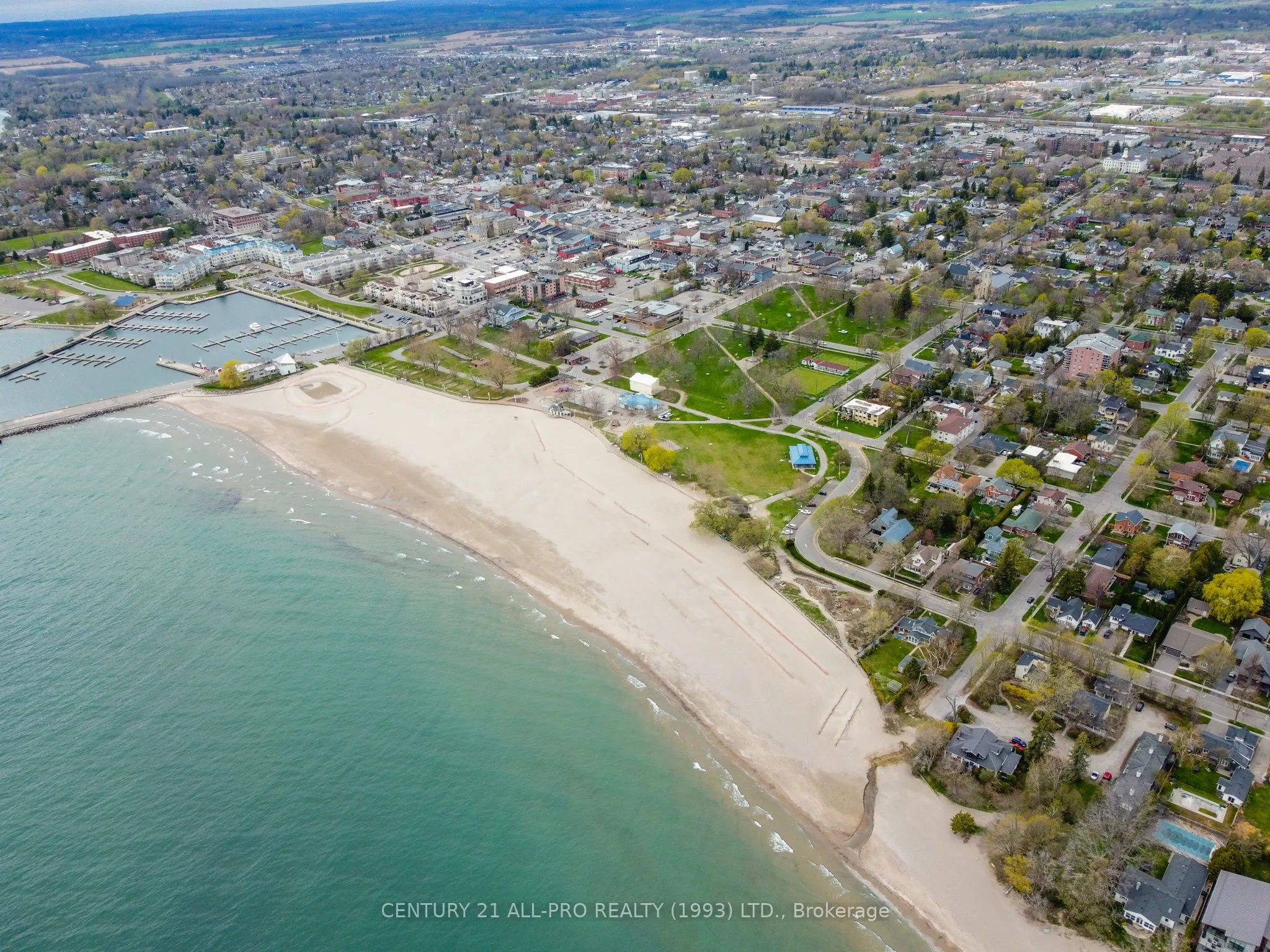 130 Queen Street, #3C