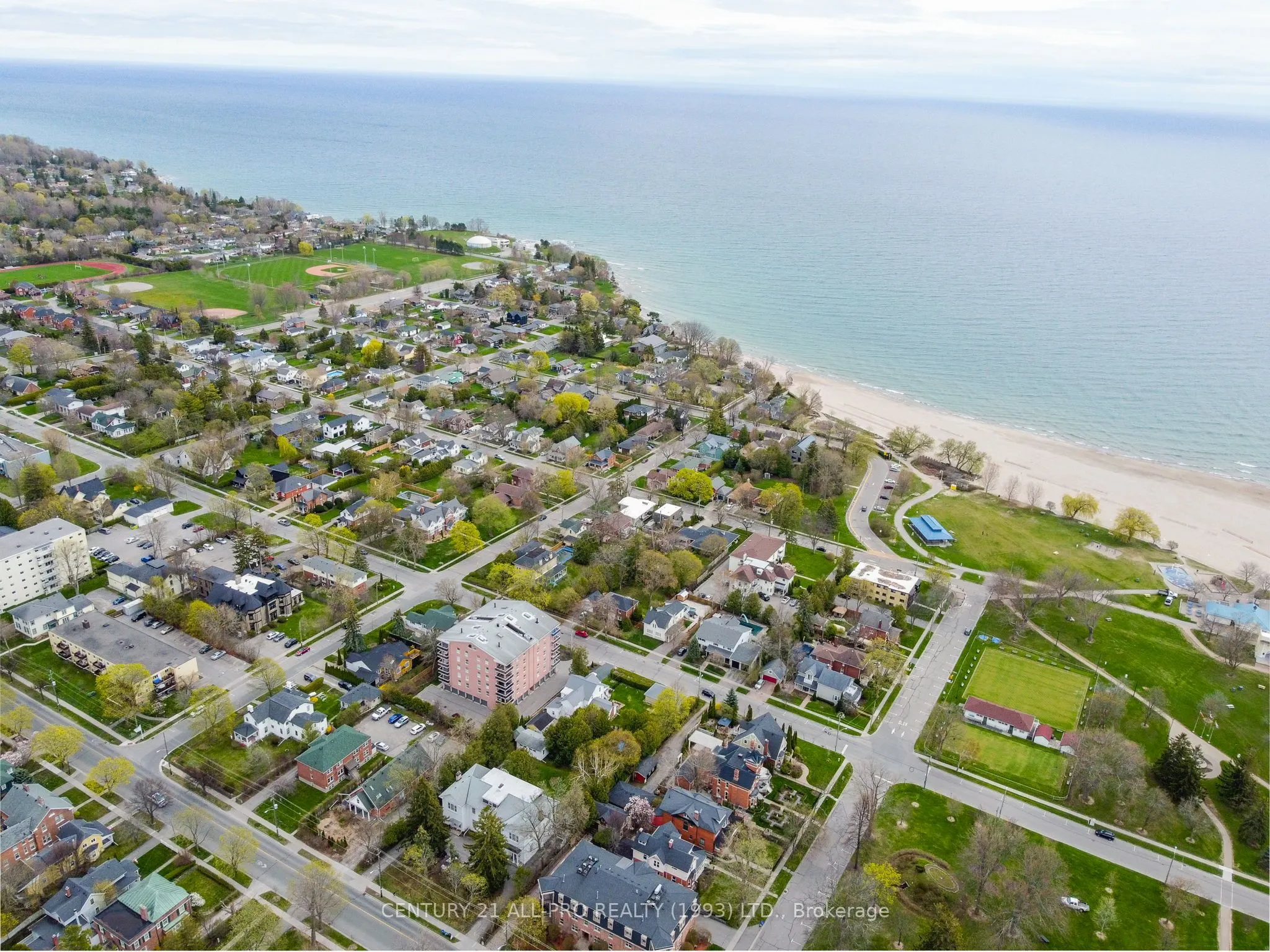 130 Queen Street, #3C