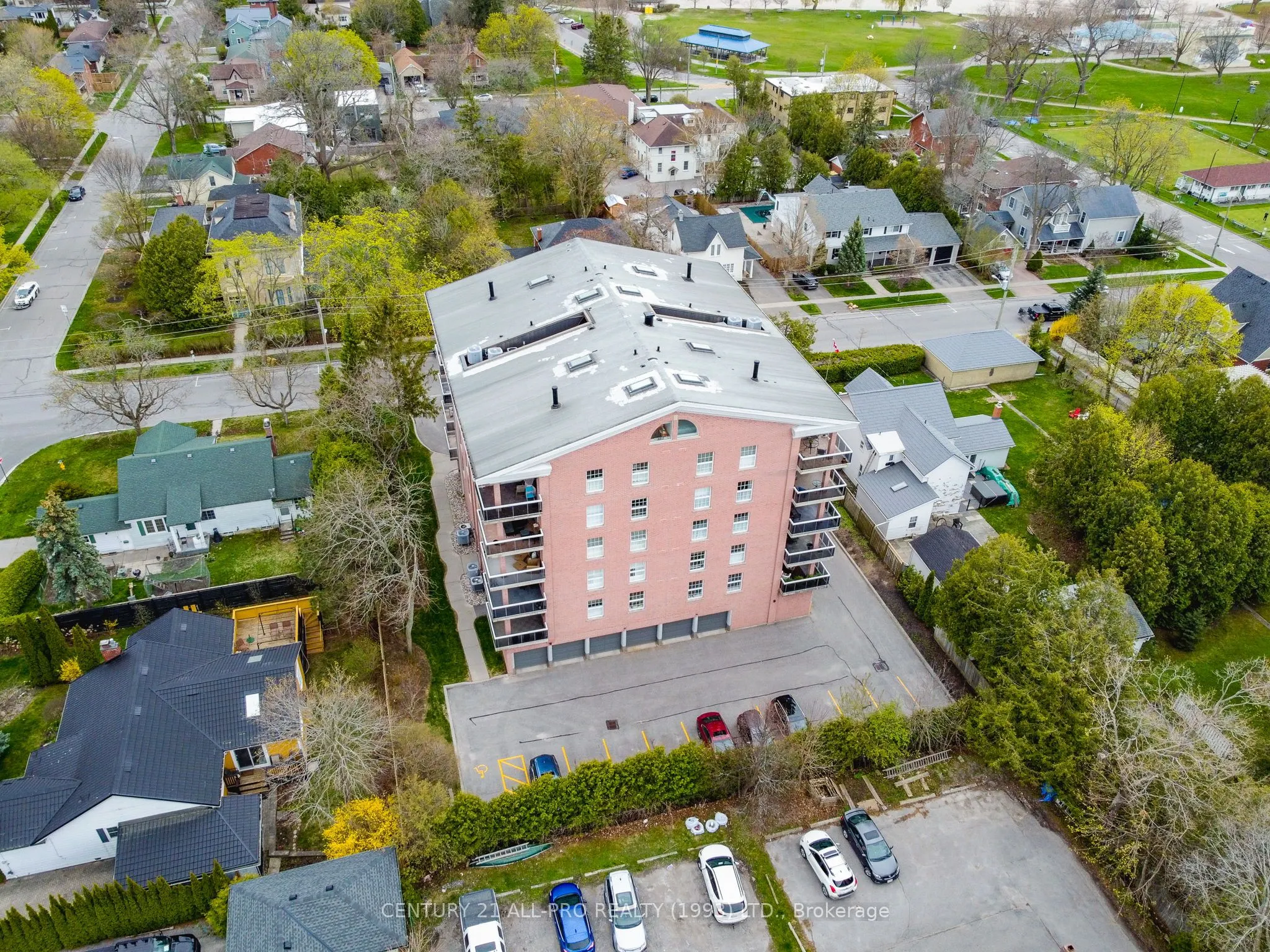 130 Queen Street, #3C