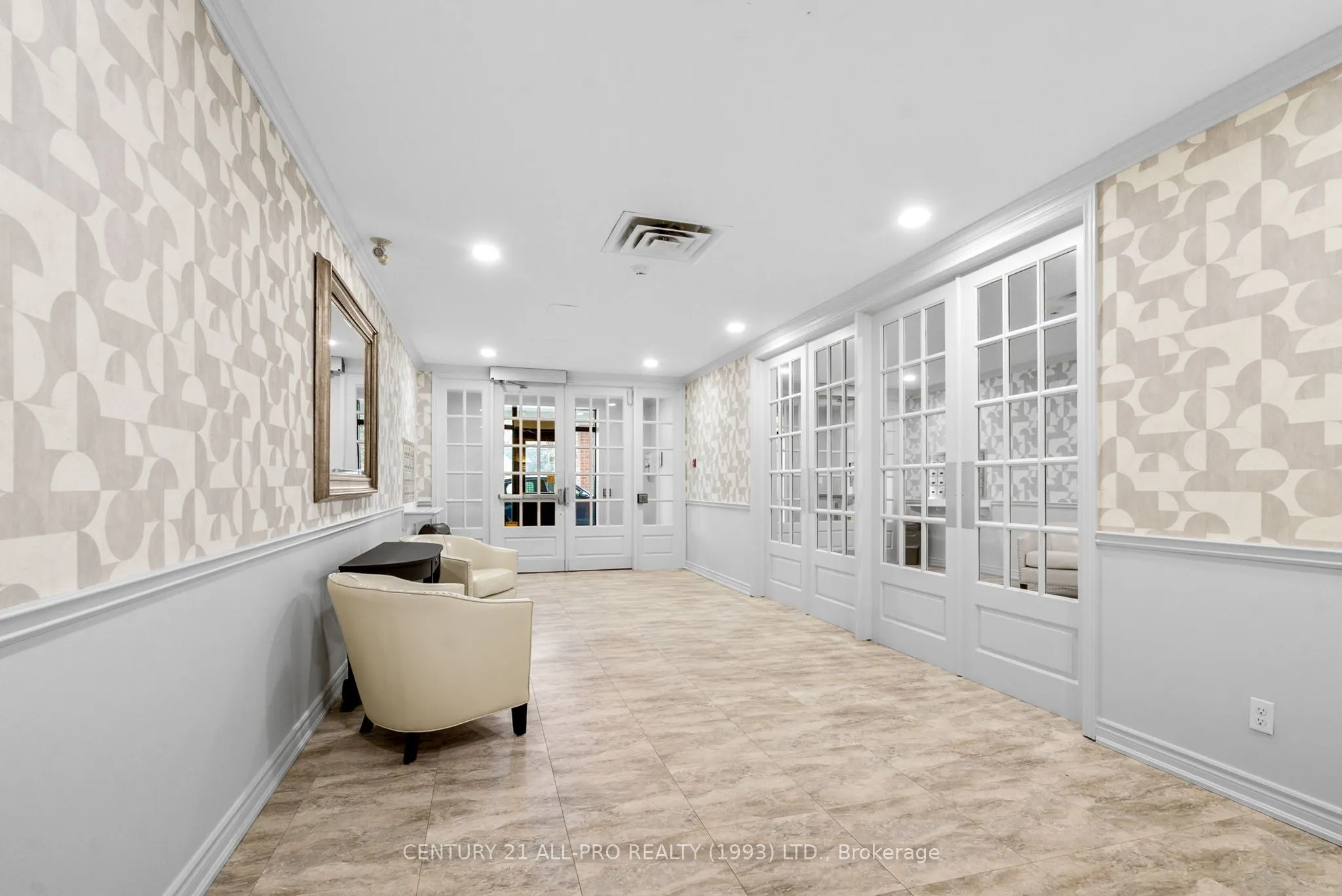 130 Queen Street, #3C