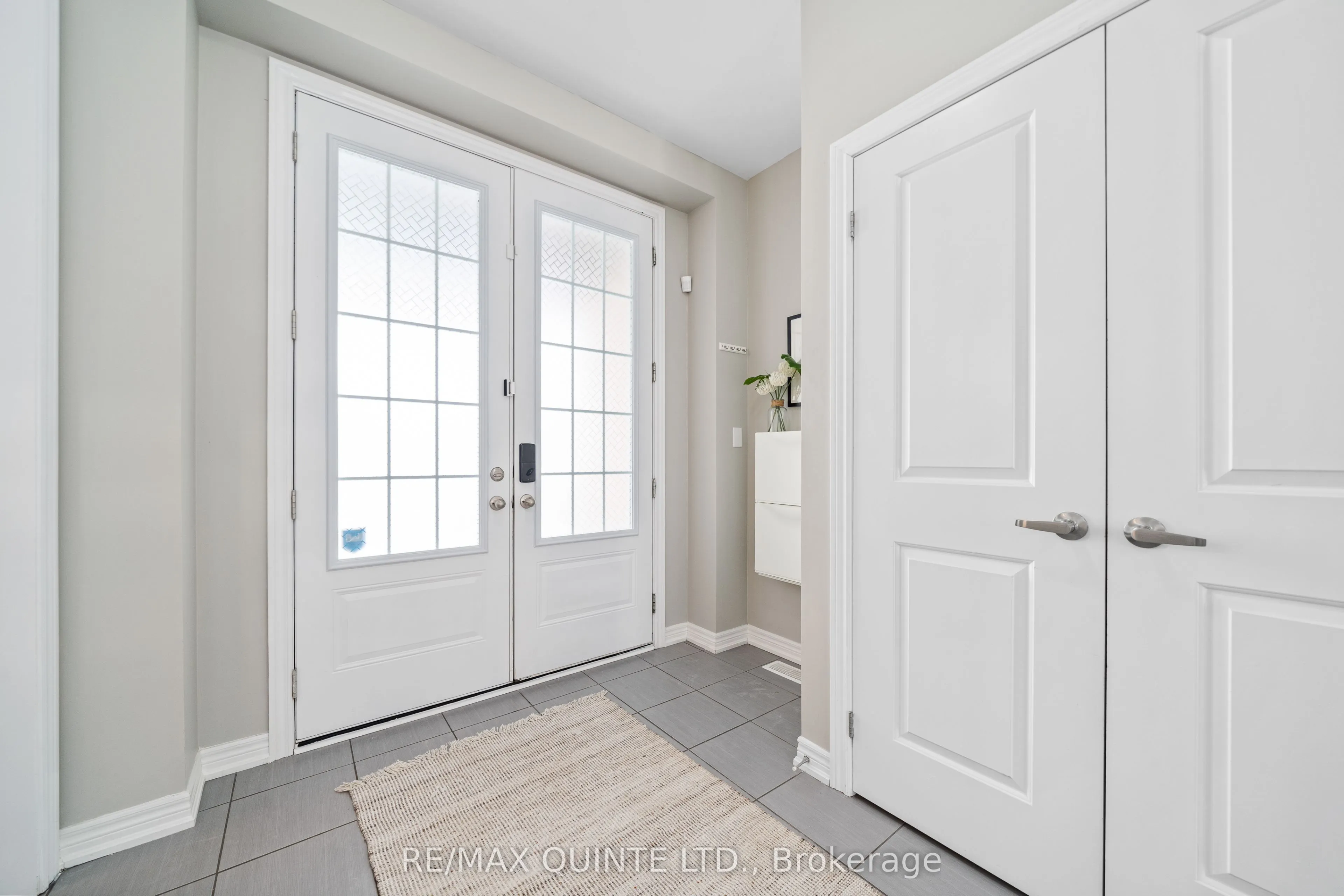 61 Summer Breeze Drive