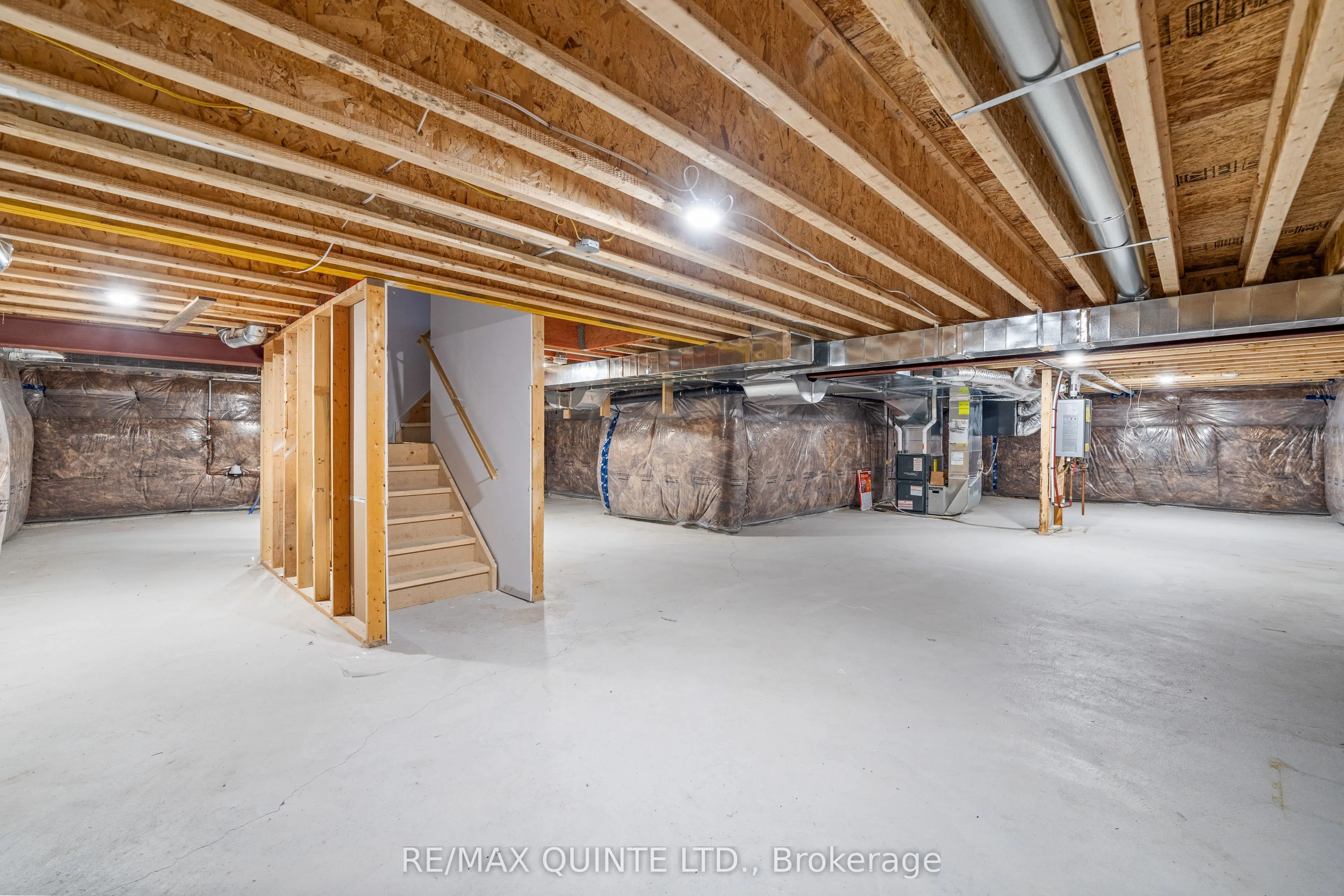 61 Summer Breeze Drive