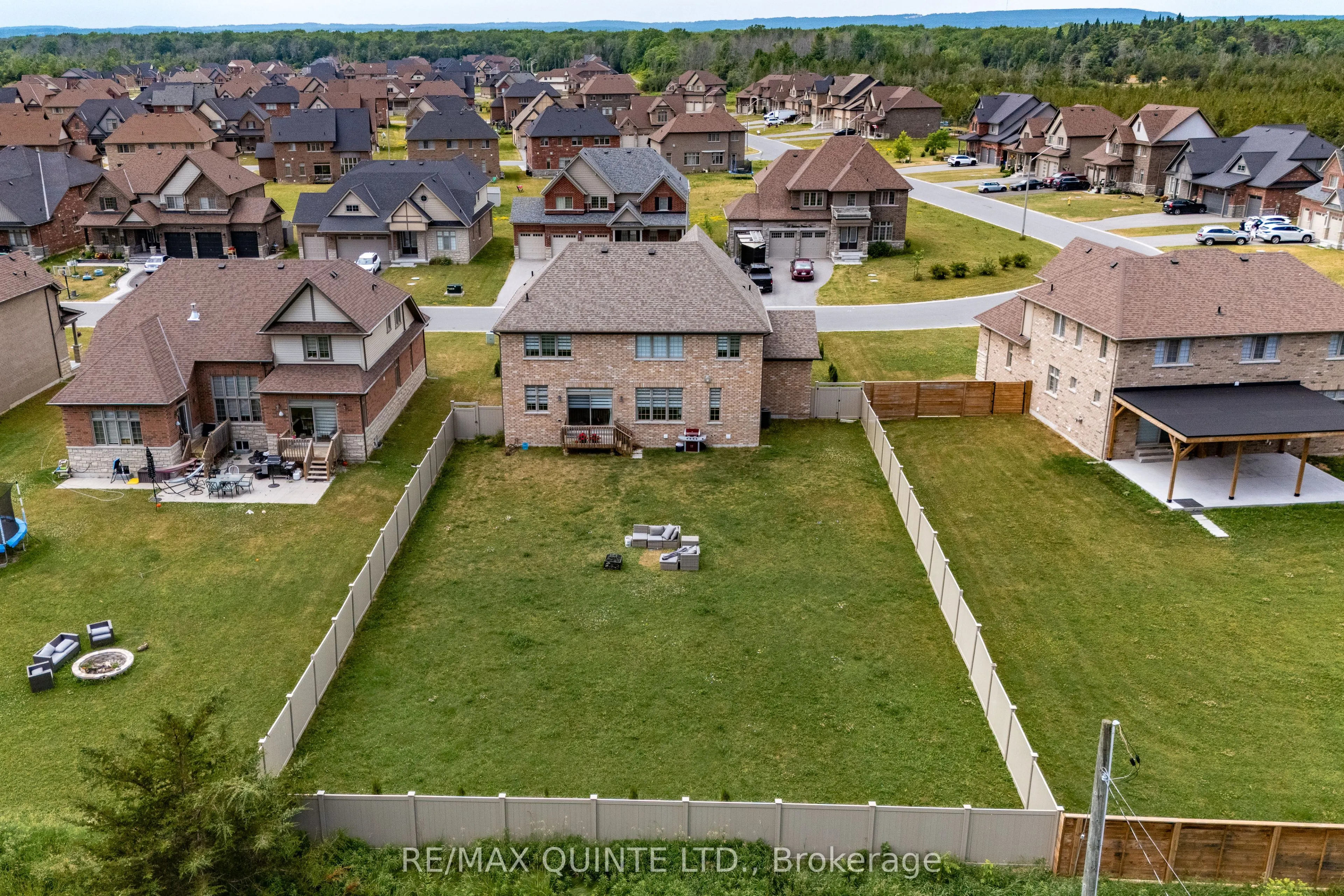 61 Summer Breeze Drive