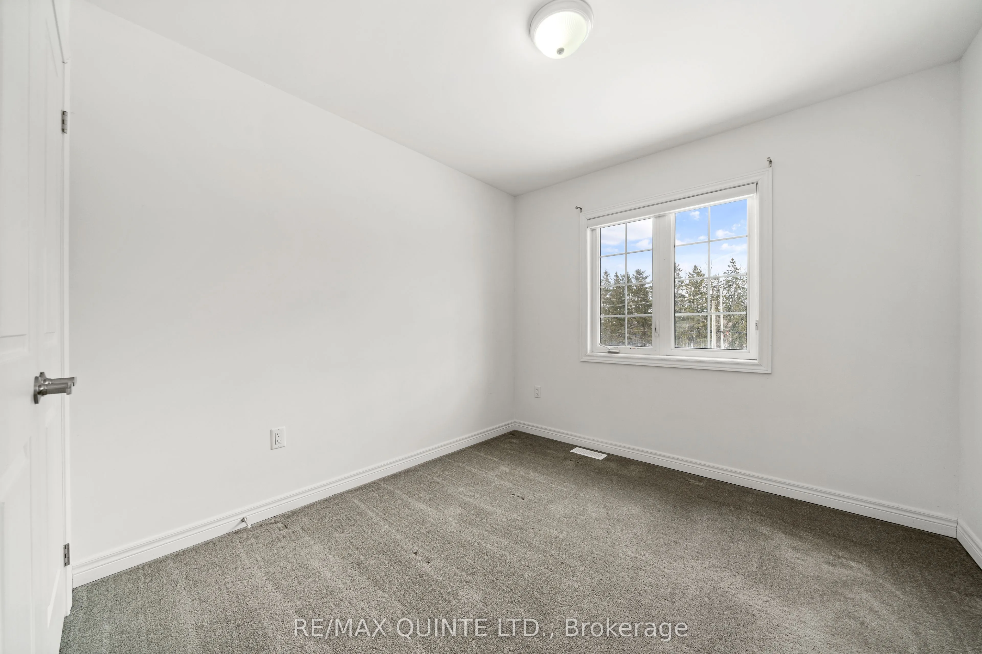 61 Summer Breeze Drive