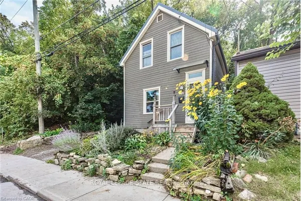 210 Charlton Avenue E