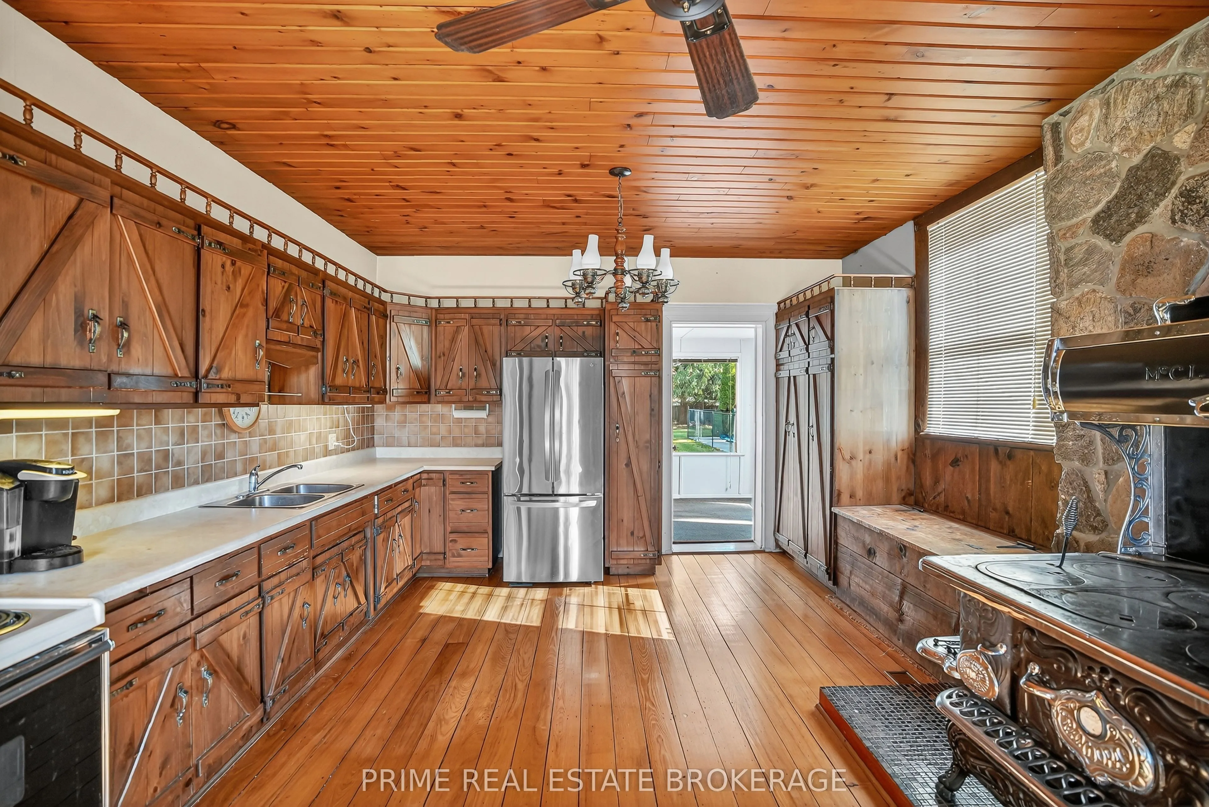 4626 Colonel Talbot Street