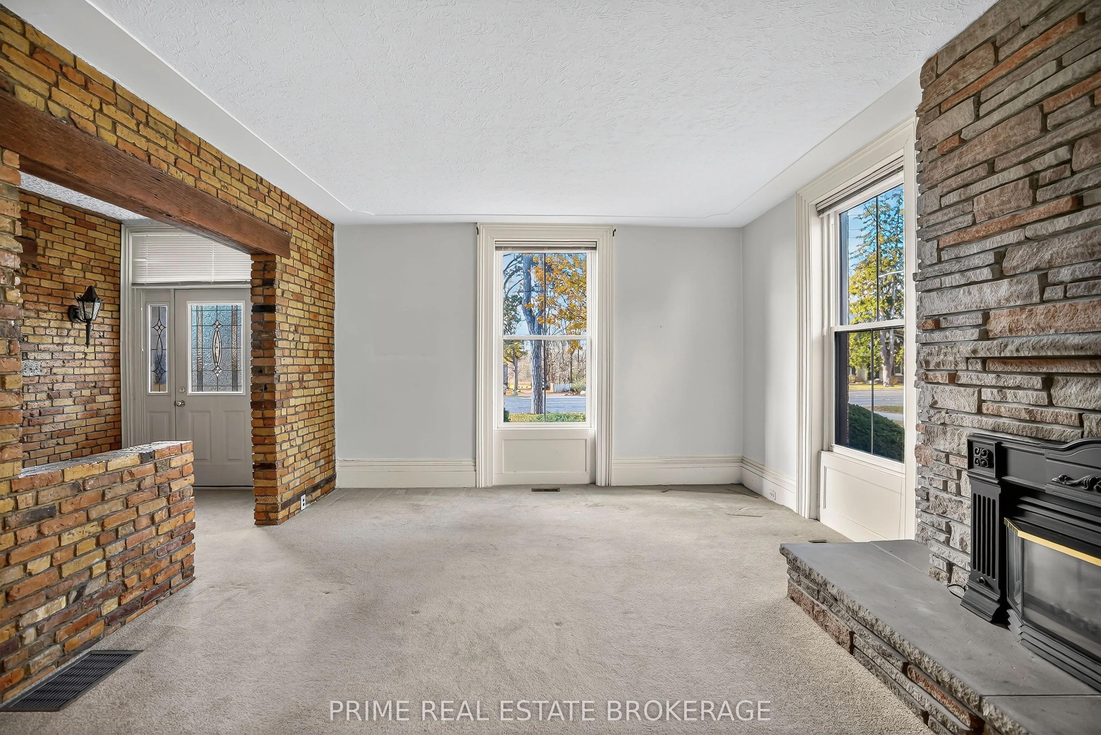 4626 Colonel Talbot Street