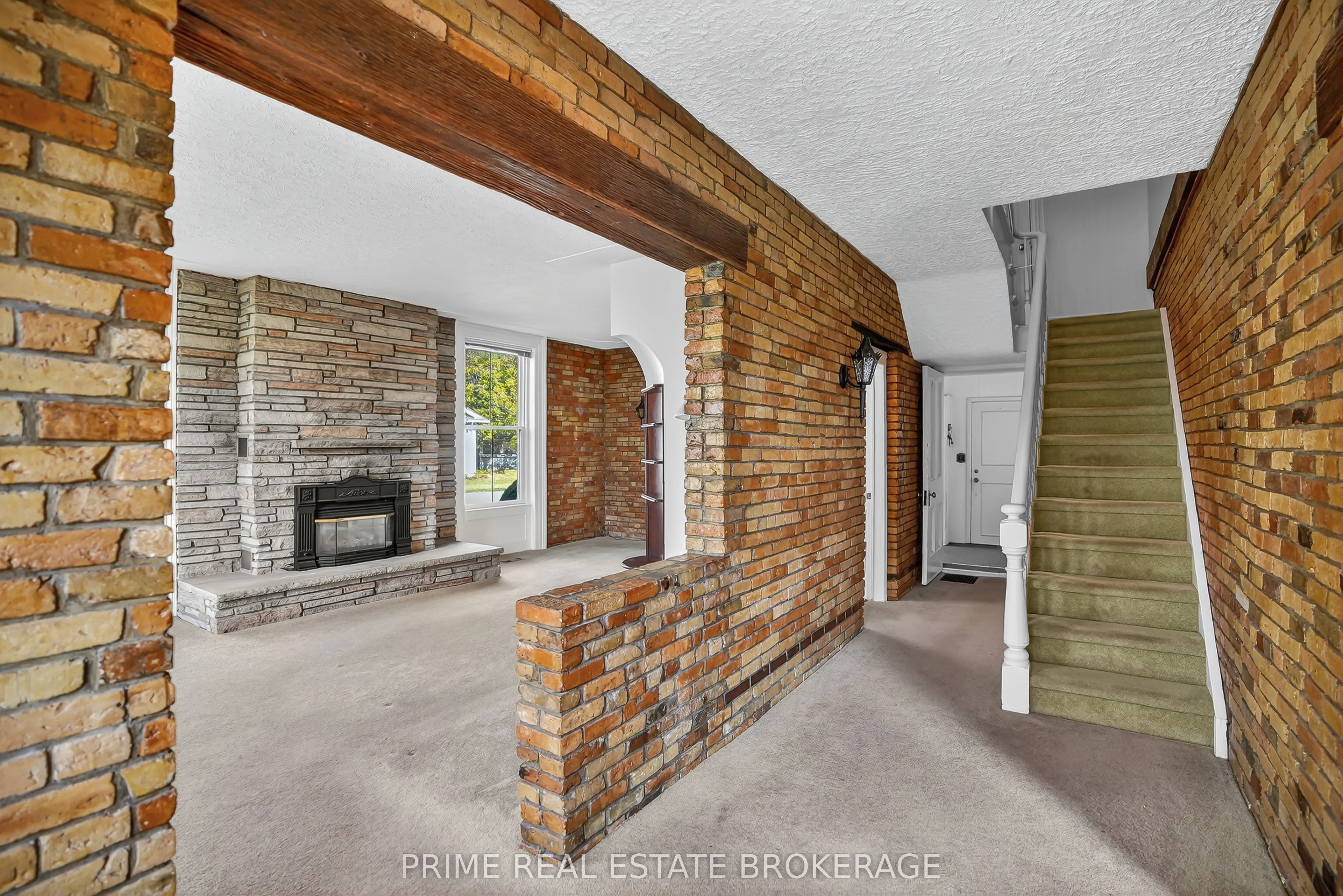 4626 Colonel Talbot Street