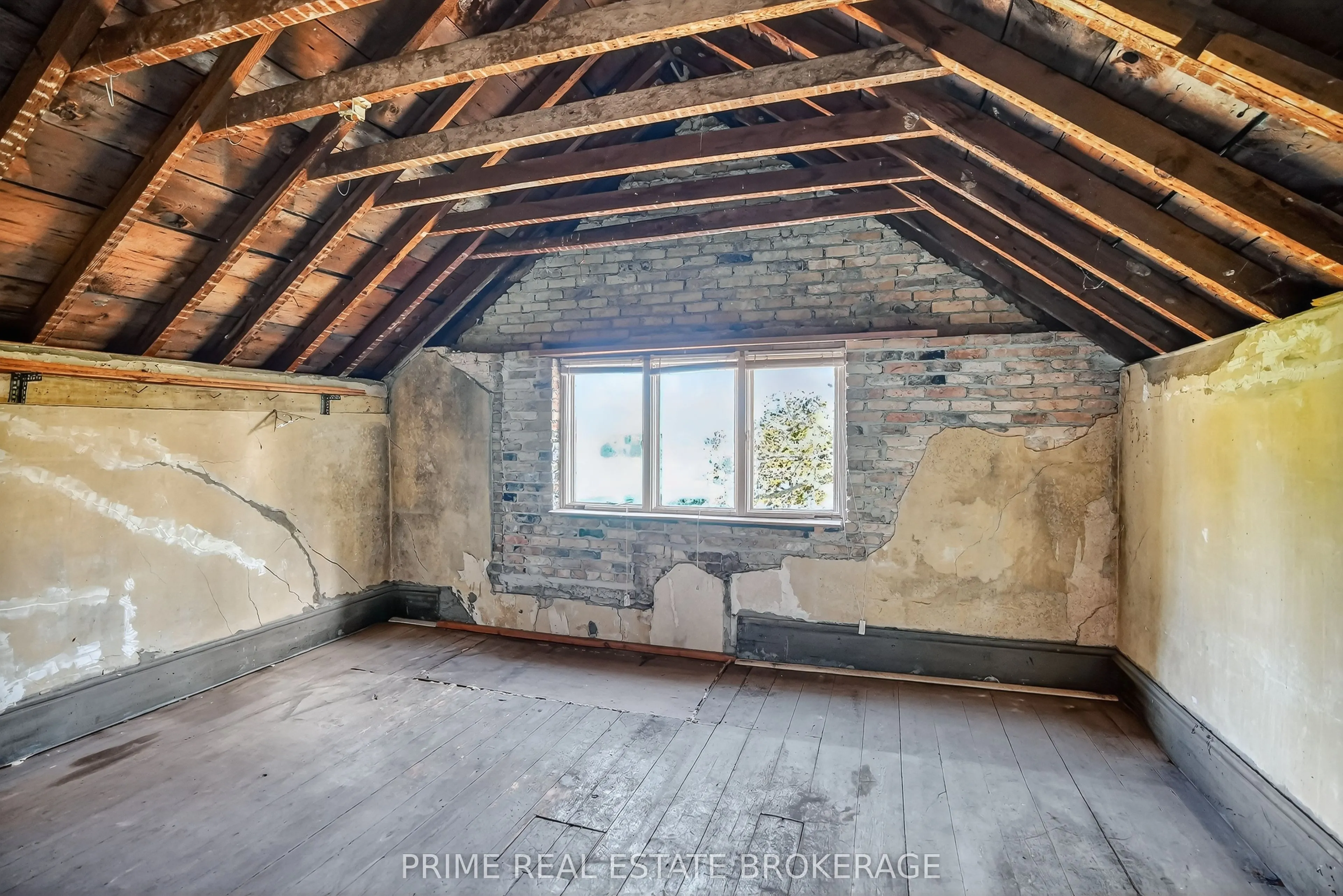 4626 Colonel Talbot Street