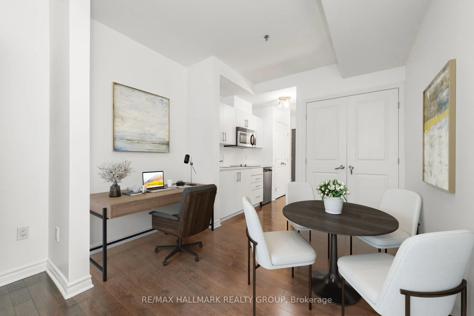 429 Kent Street, #103