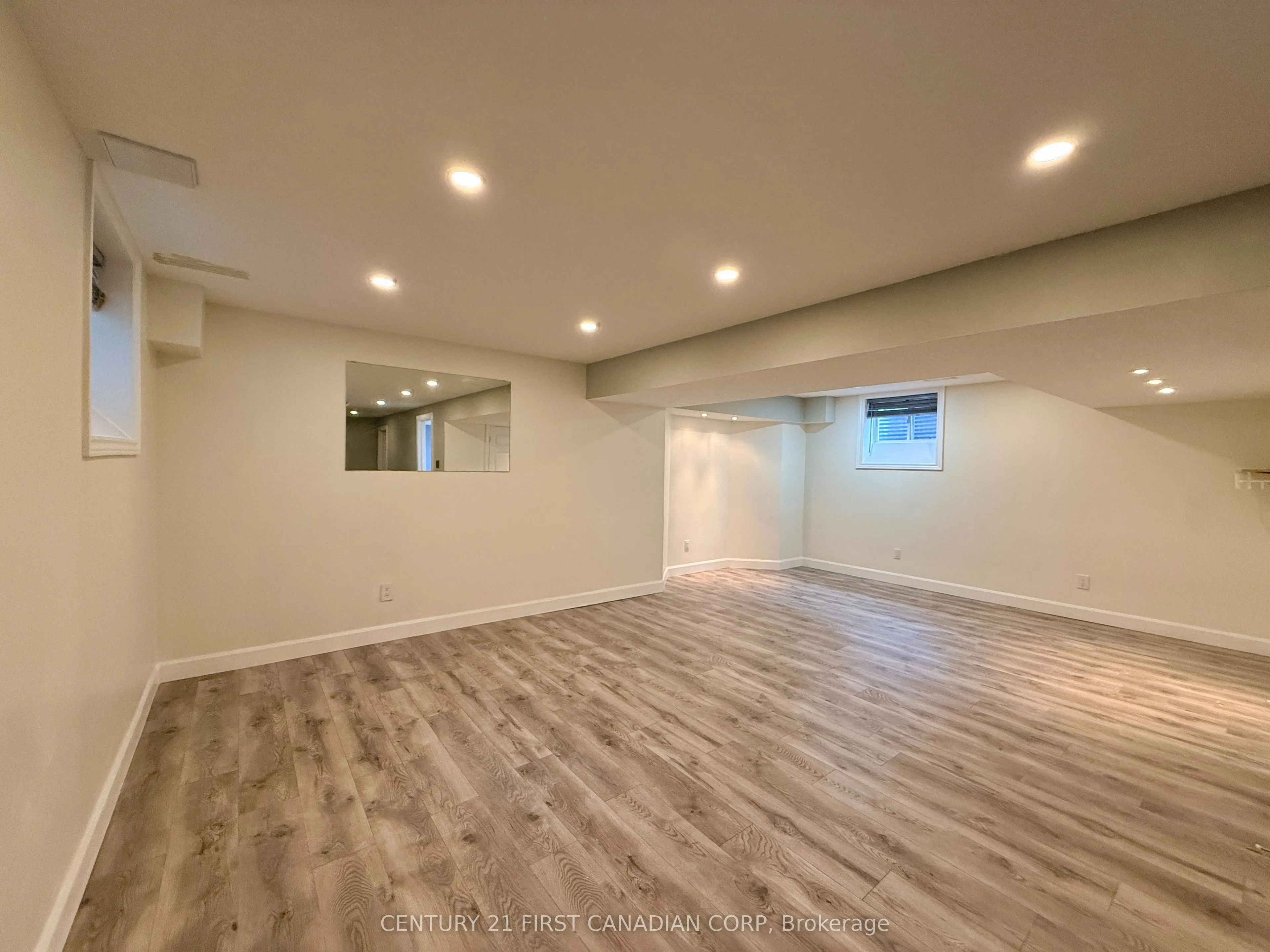 861 Oakcrossing Road