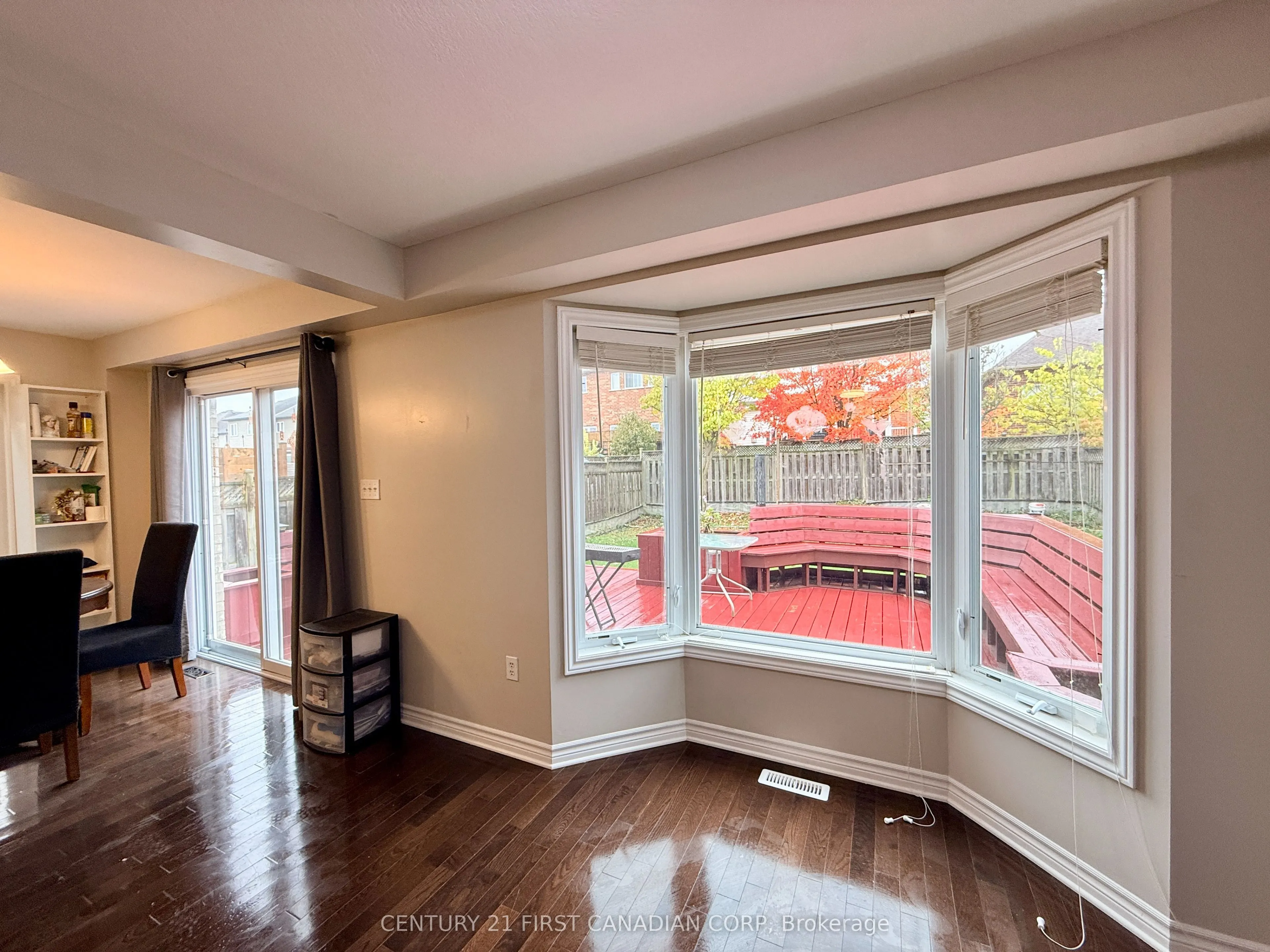 861 Oakcrossing Road