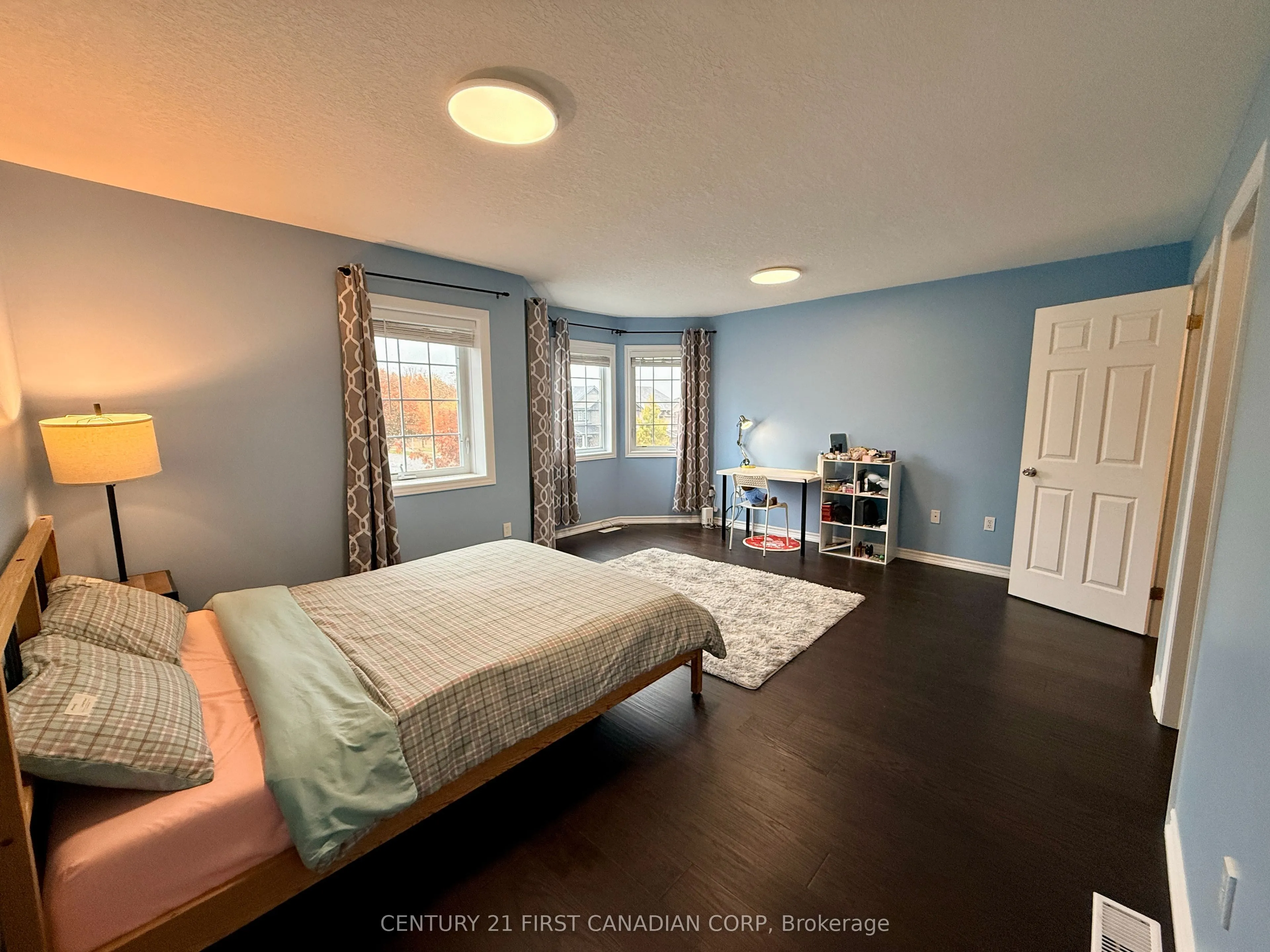 861 Oakcrossing Road