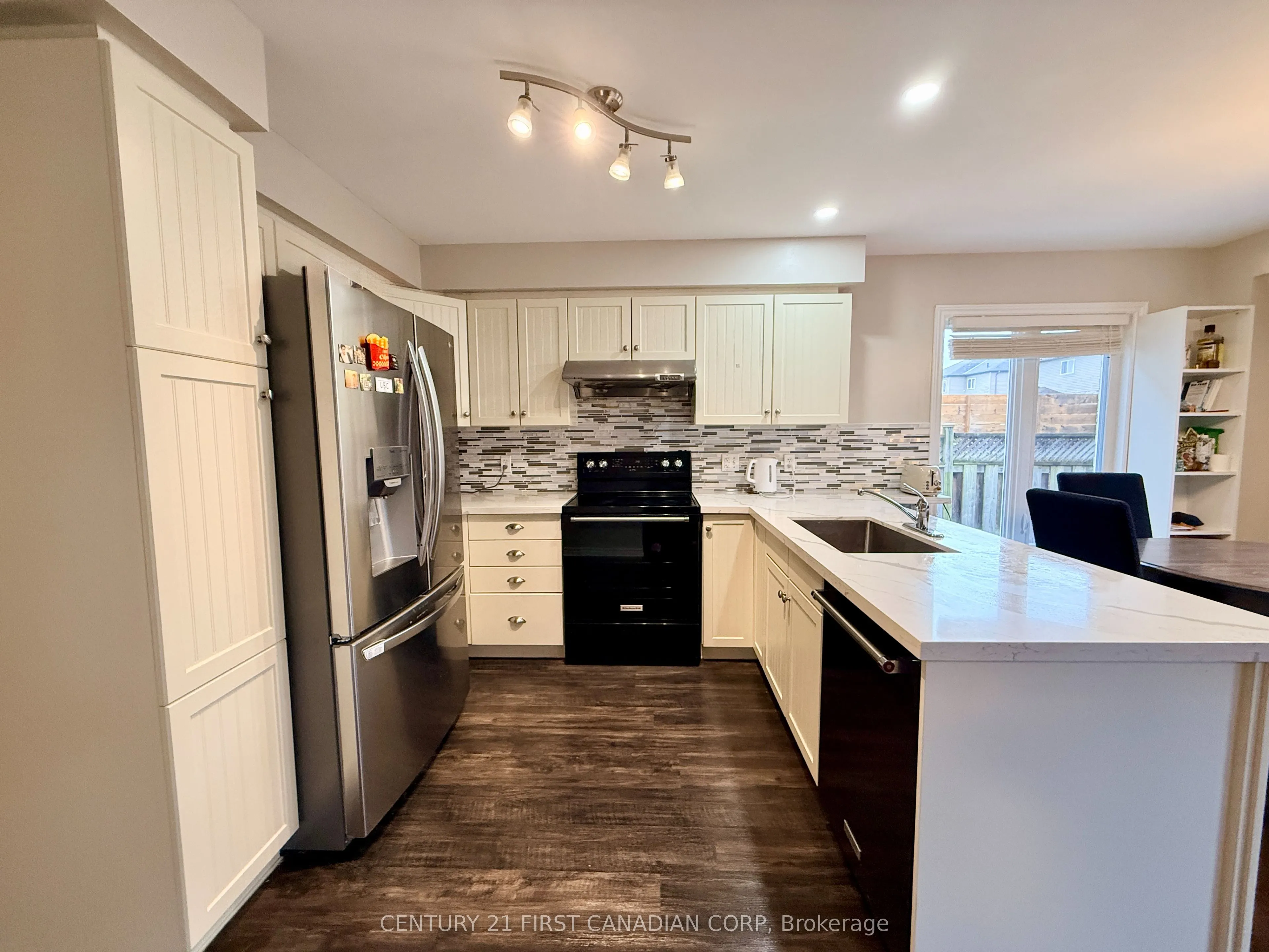 861 Oakcrossing Road