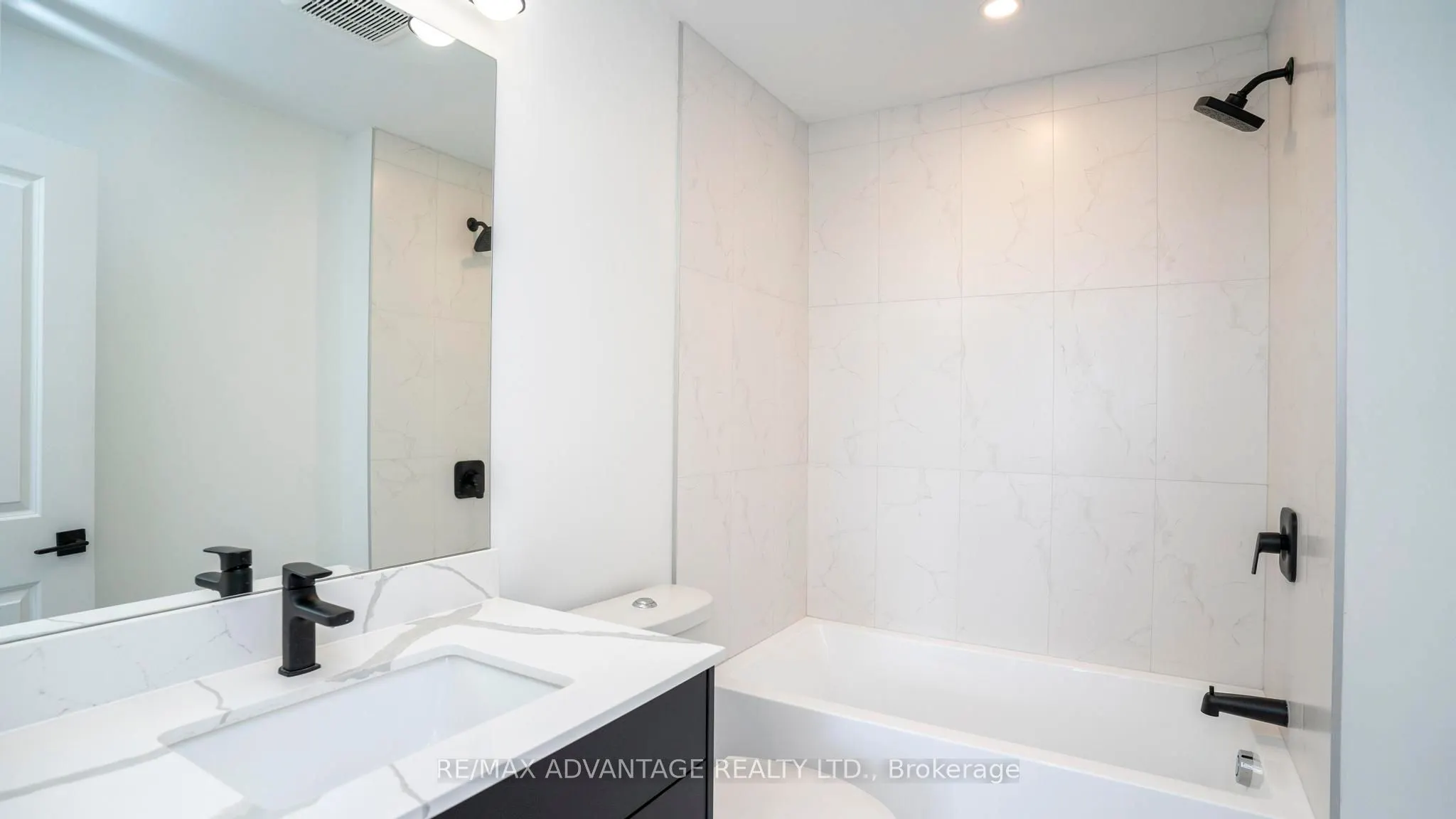 3900 Savoy Street, #35