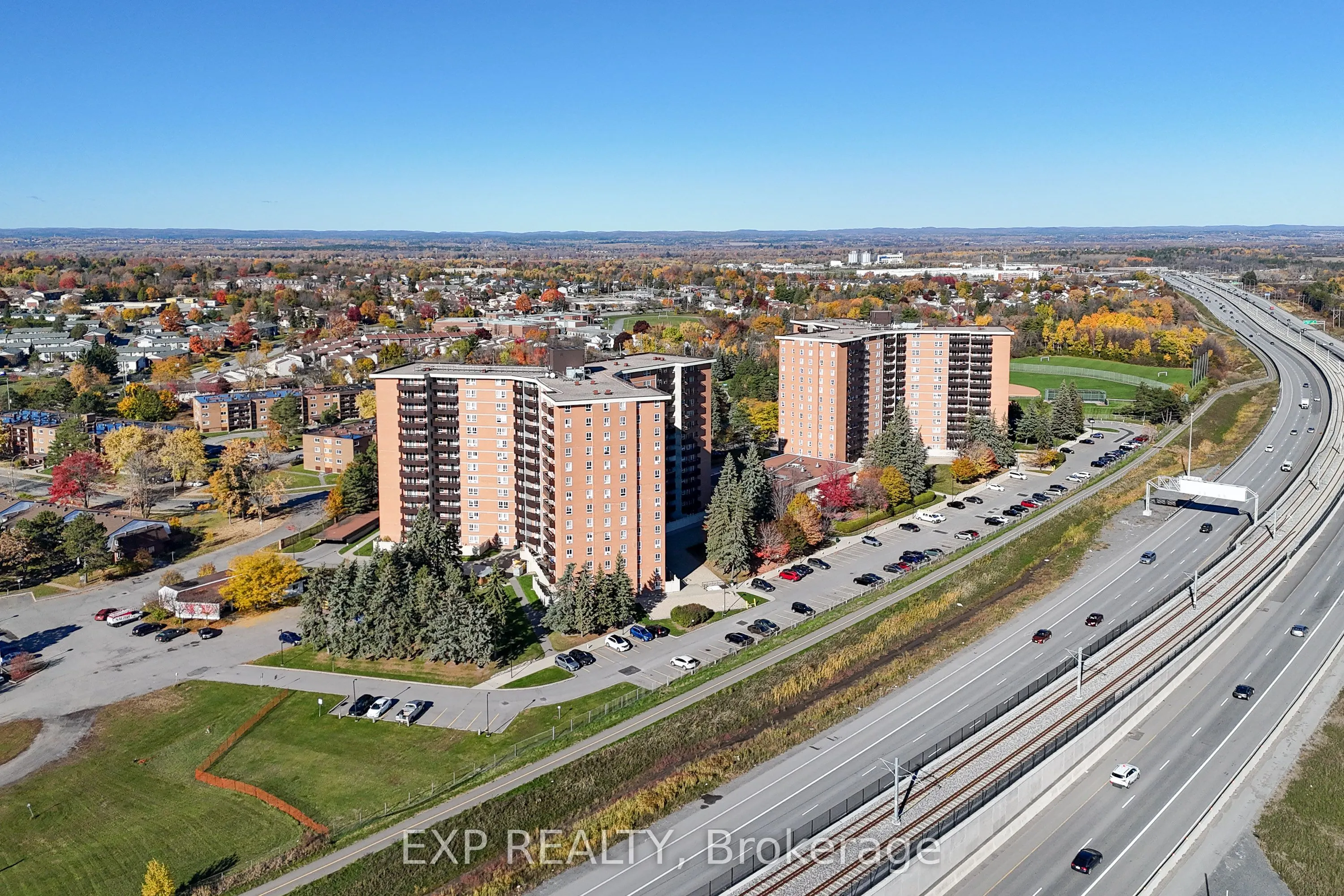 2000 Jasmine Crescent, #415