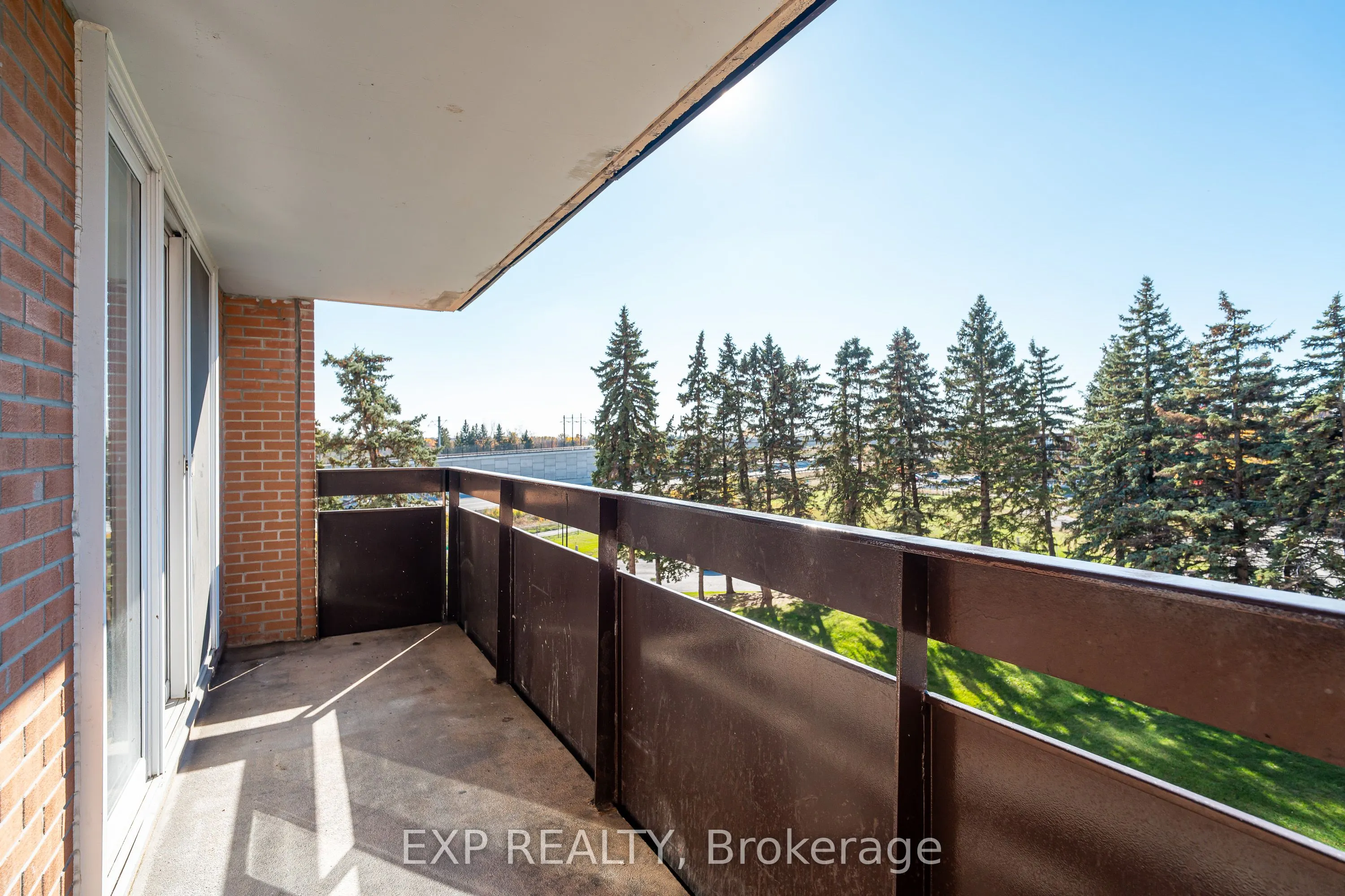 2000 Jasmine Crescent, #415