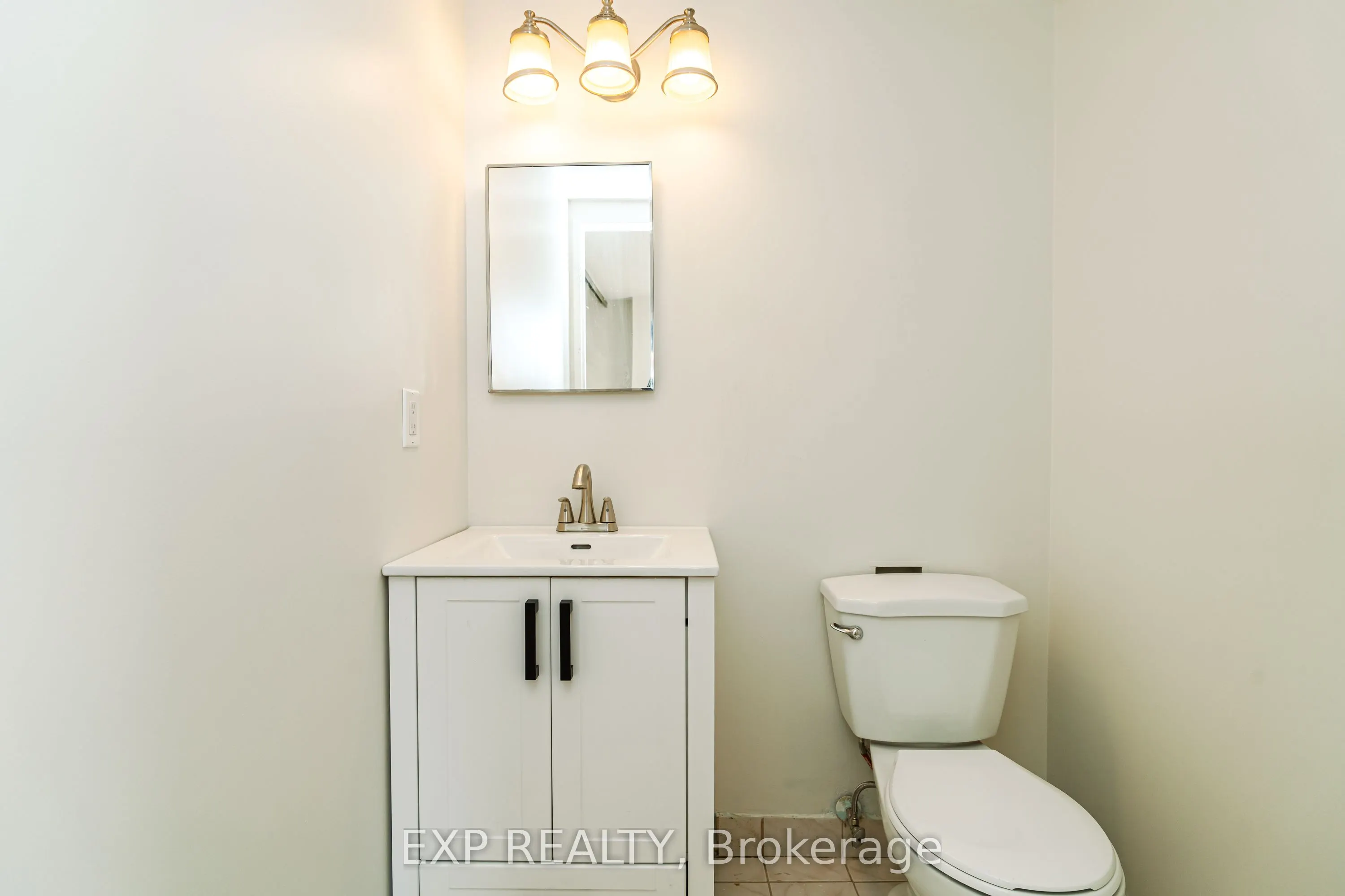 2000 Jasmine Crescent, #415